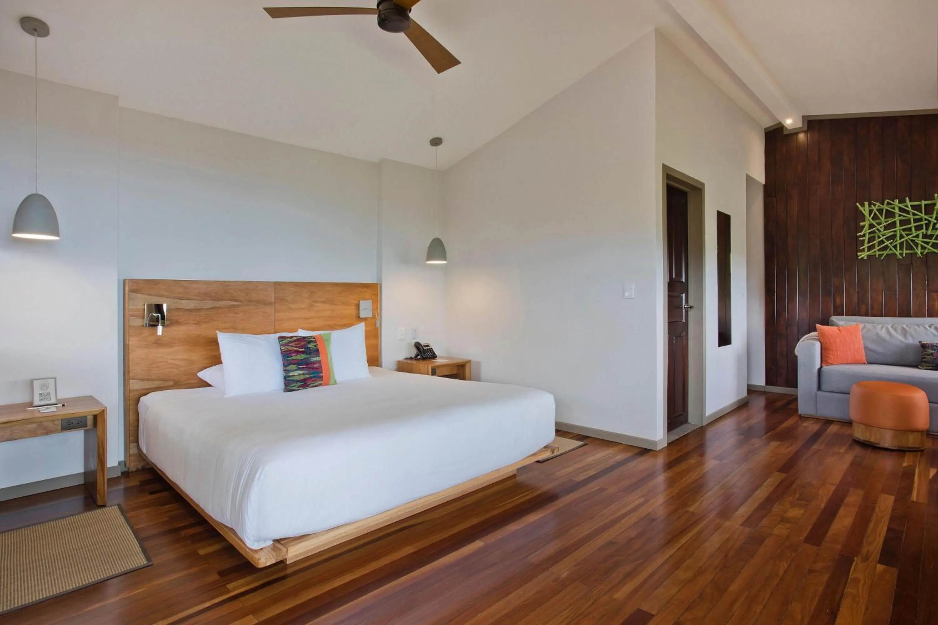 Photo of the whole room, Bed in Senda Monteverde Hotel Member of the Cayuga Collection