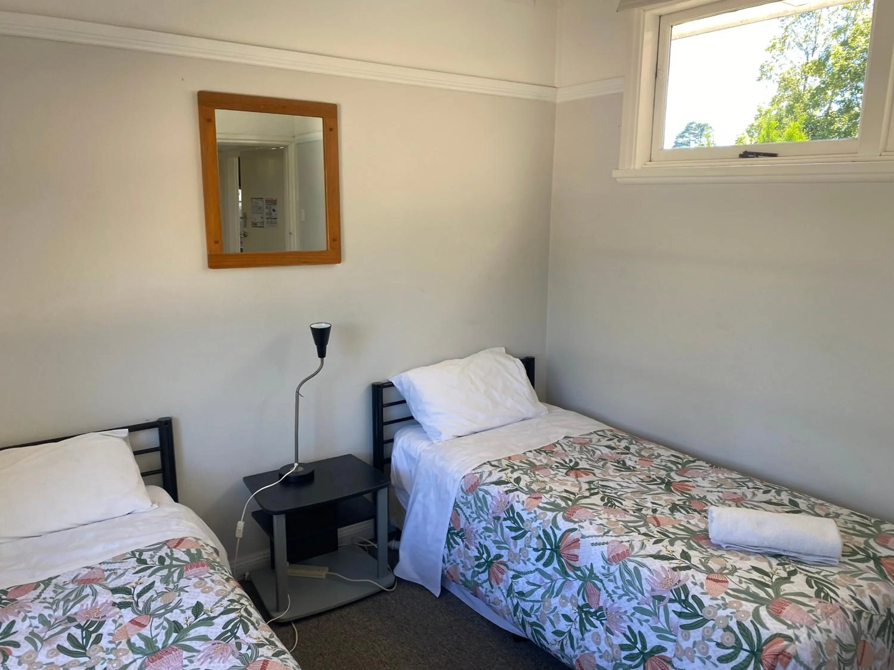 Bedroom, Bed in Blackheath Holiday Cabins