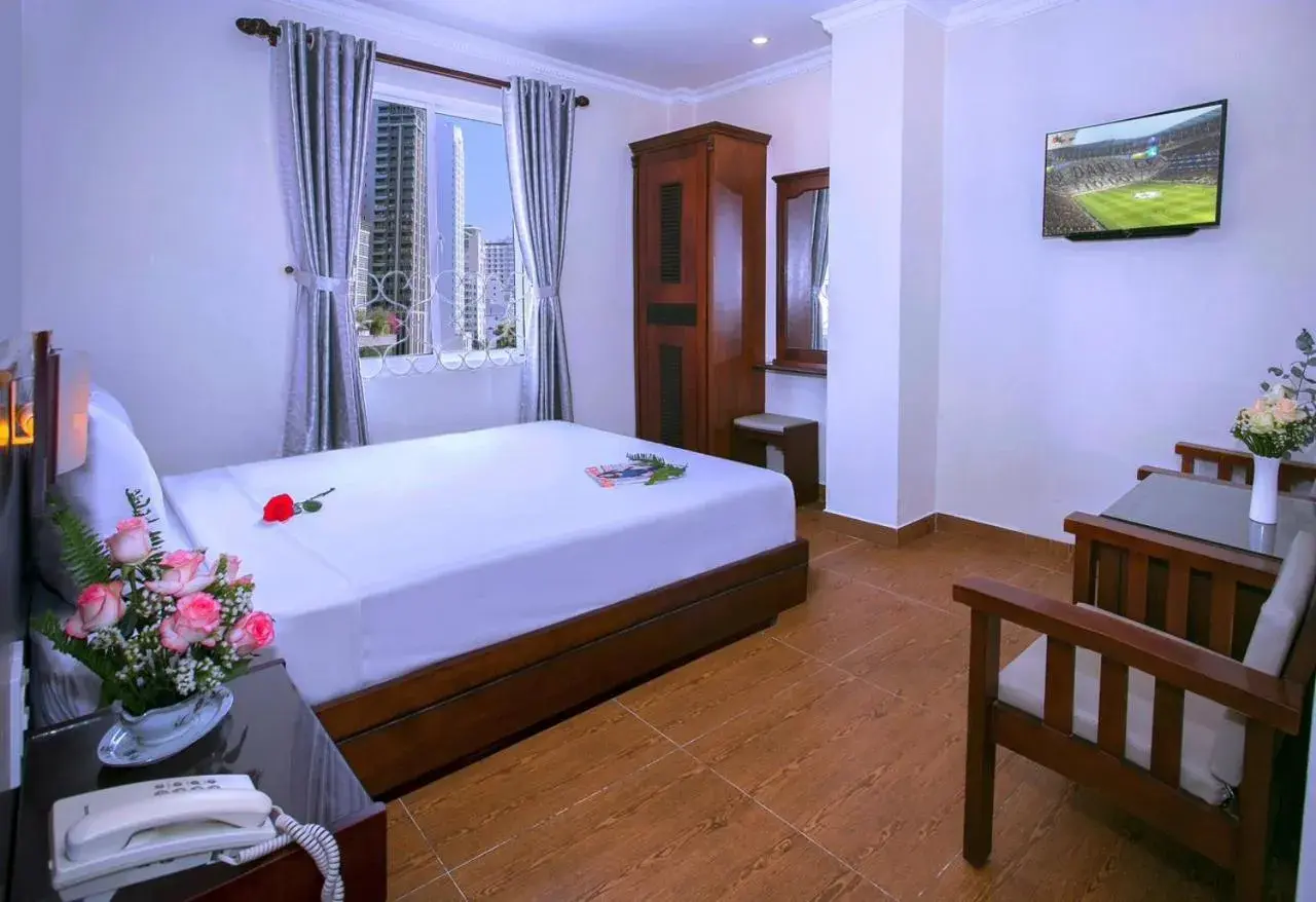 Bed in Nice Swan Hotel Bed in Nice Swan Hotel