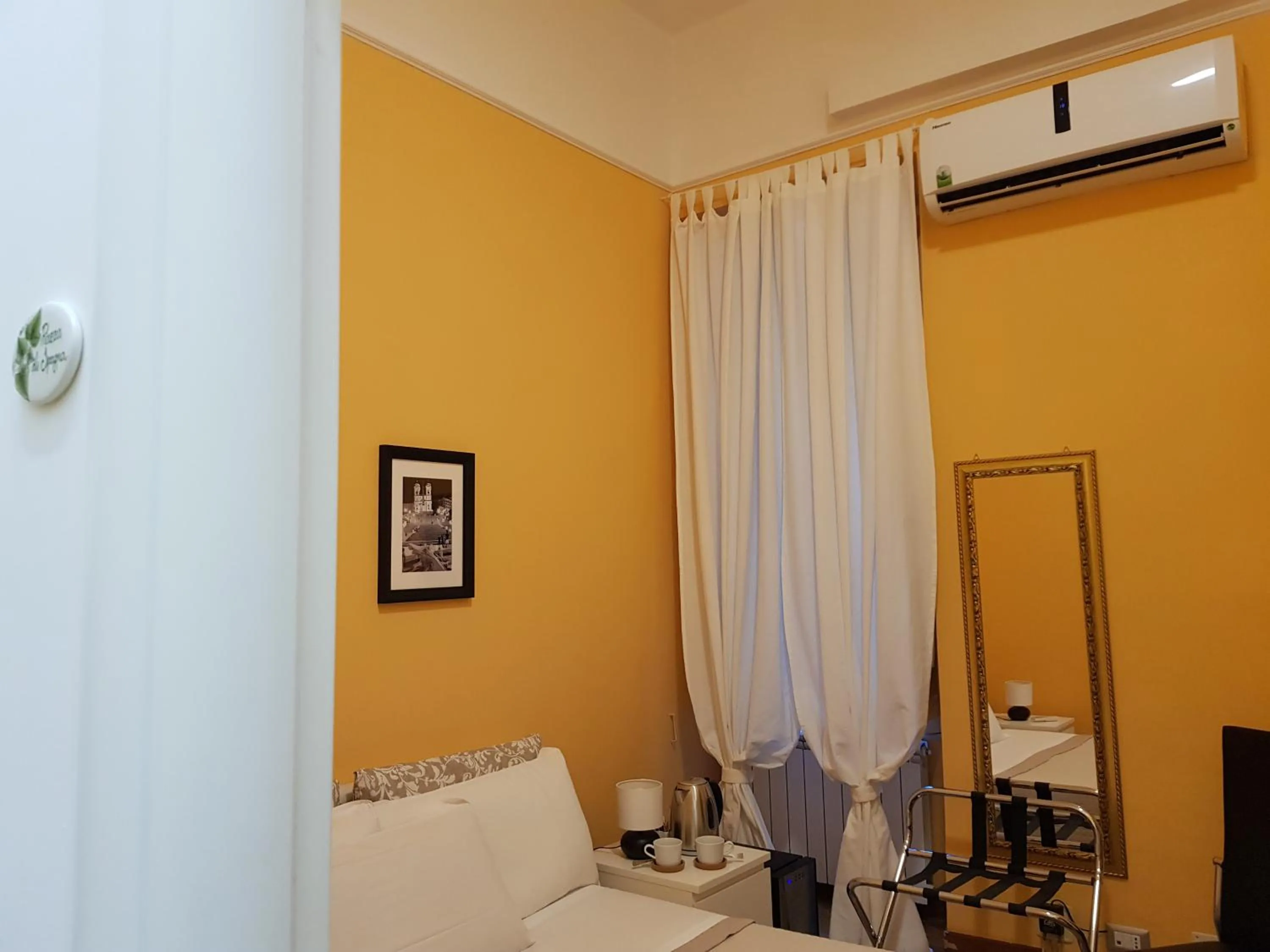 My Trevi Rooms 88