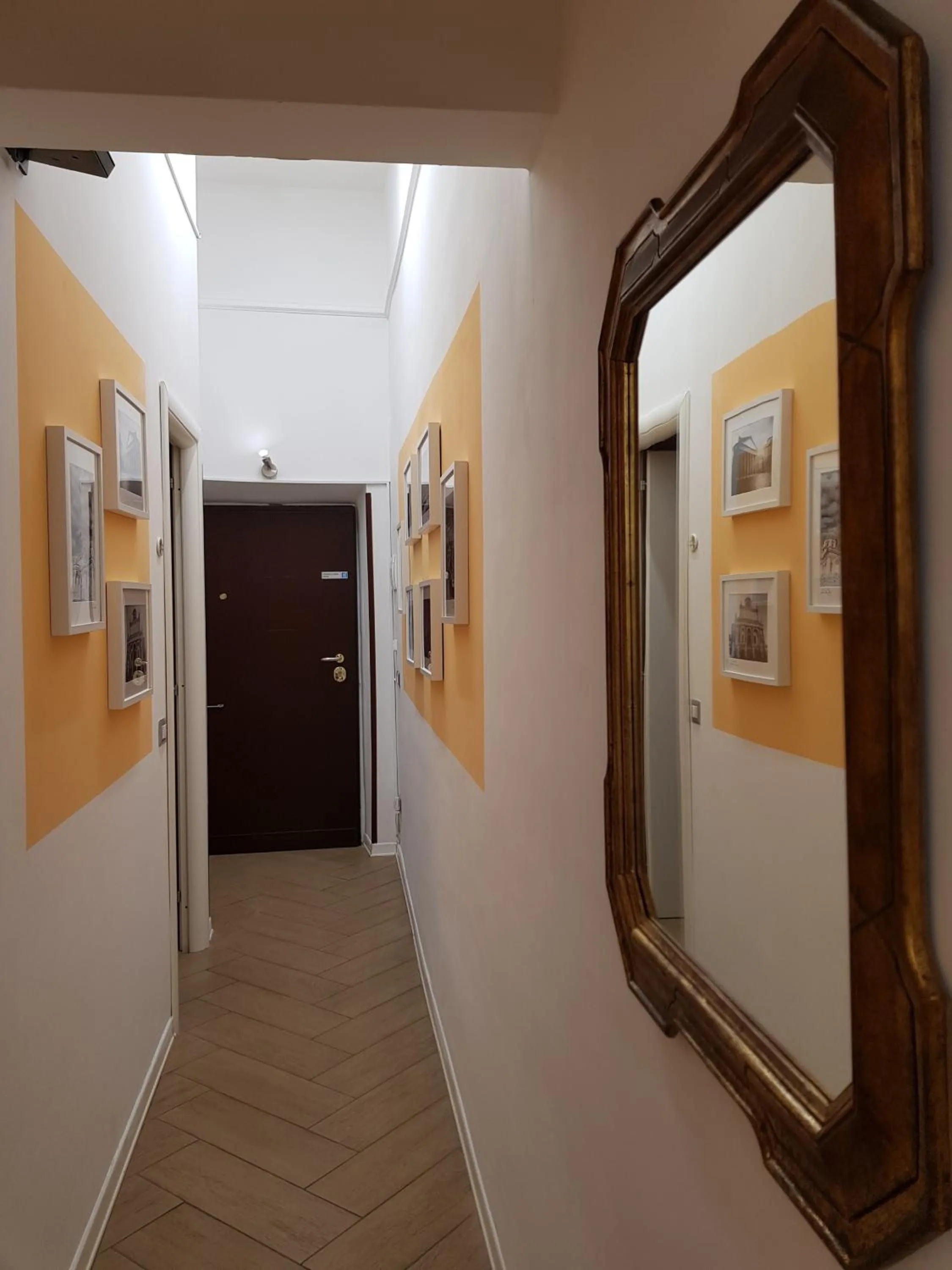 My Trevi Rooms 88
