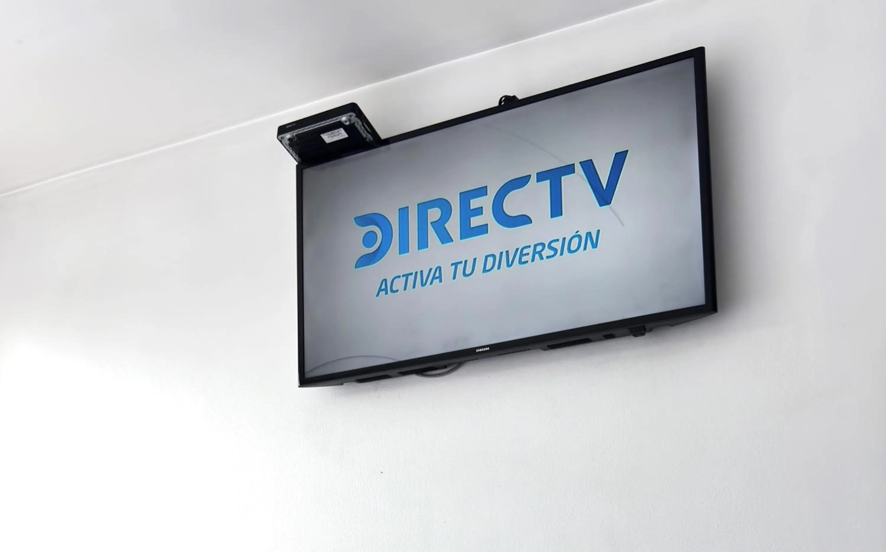 TV and multimedia in KLEINN HOTEL BOGOTÁ