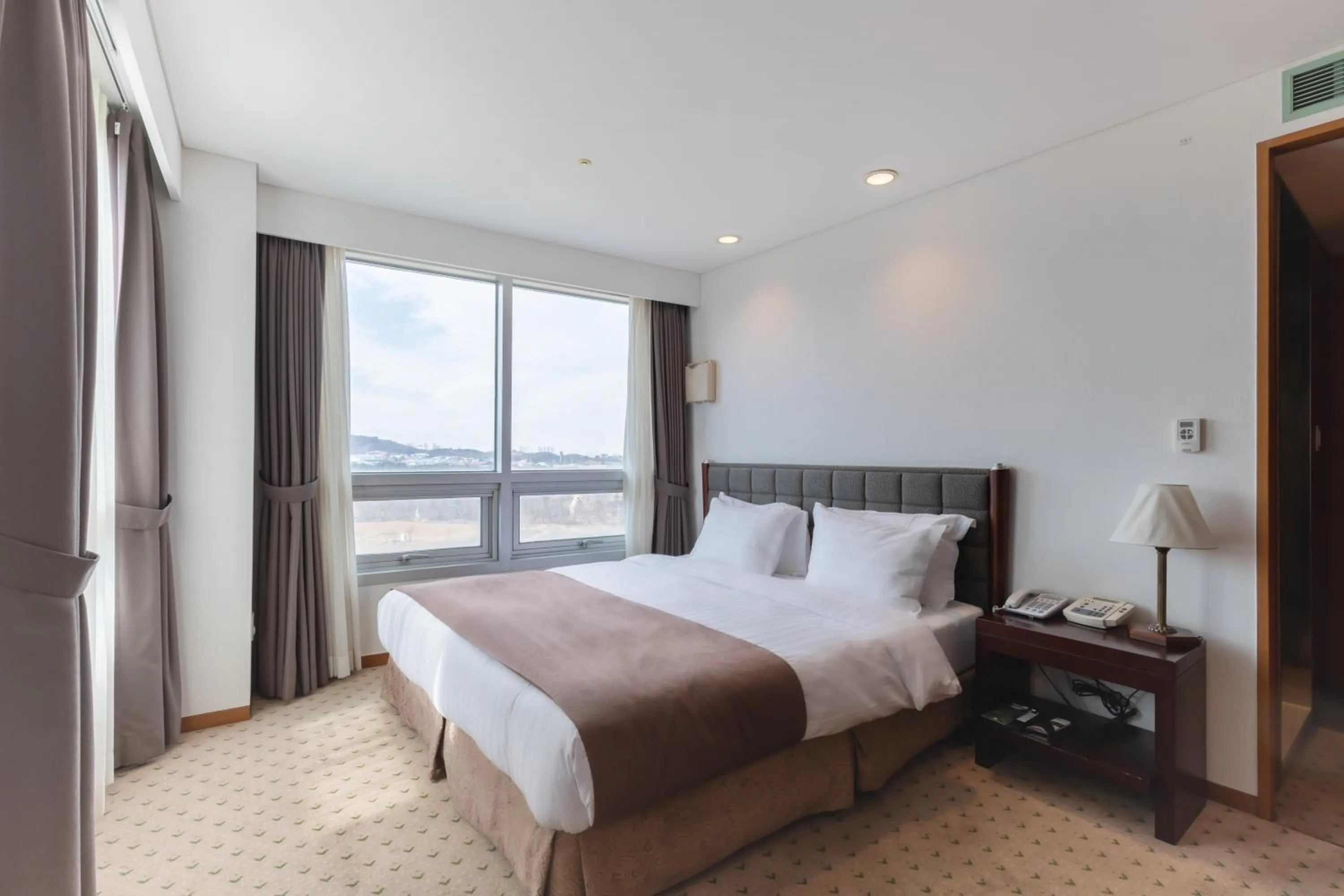 Bedroom, Bed in Hotel Maremons