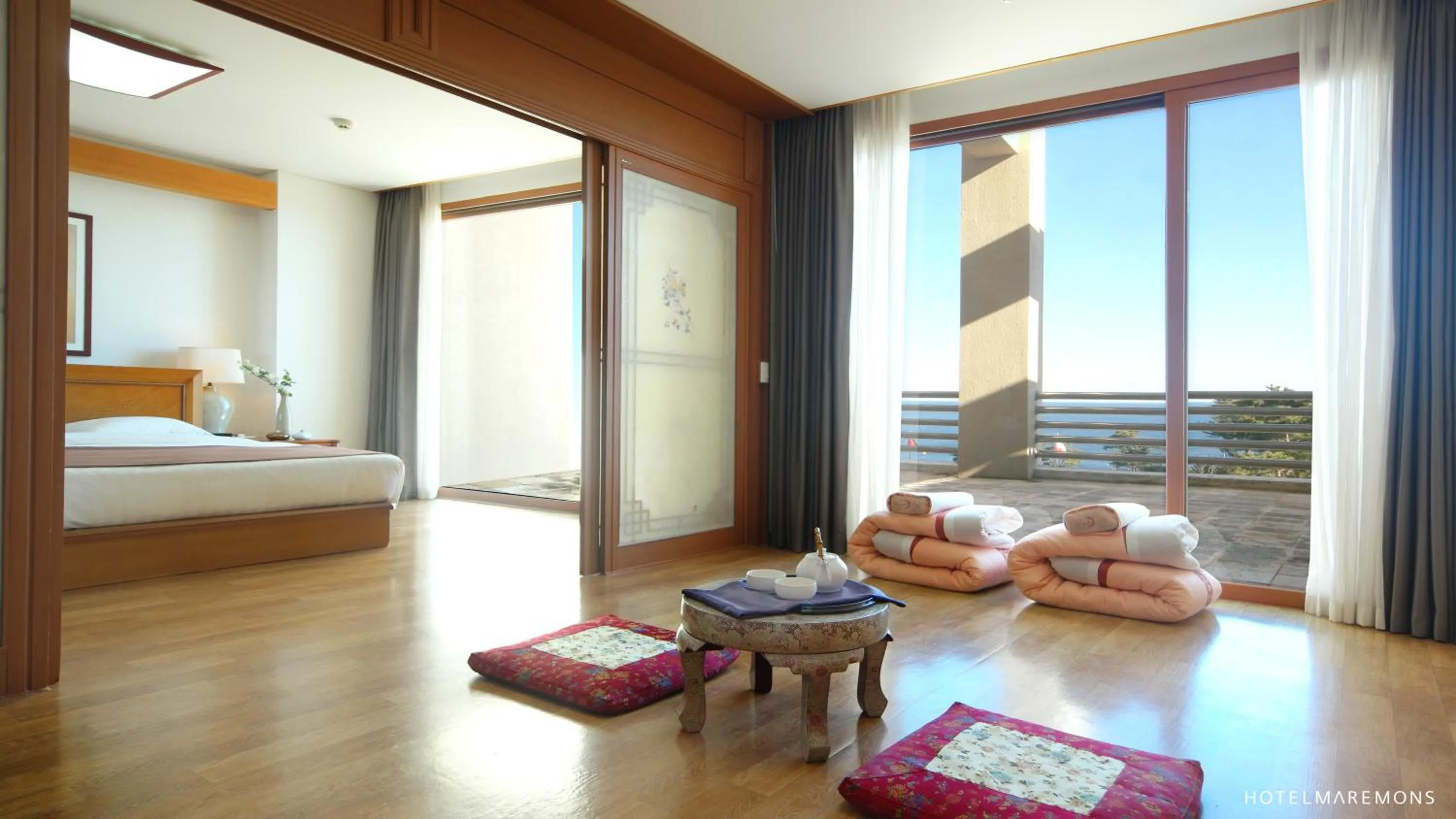 Decorative detail, Bed in Hotel Maremons