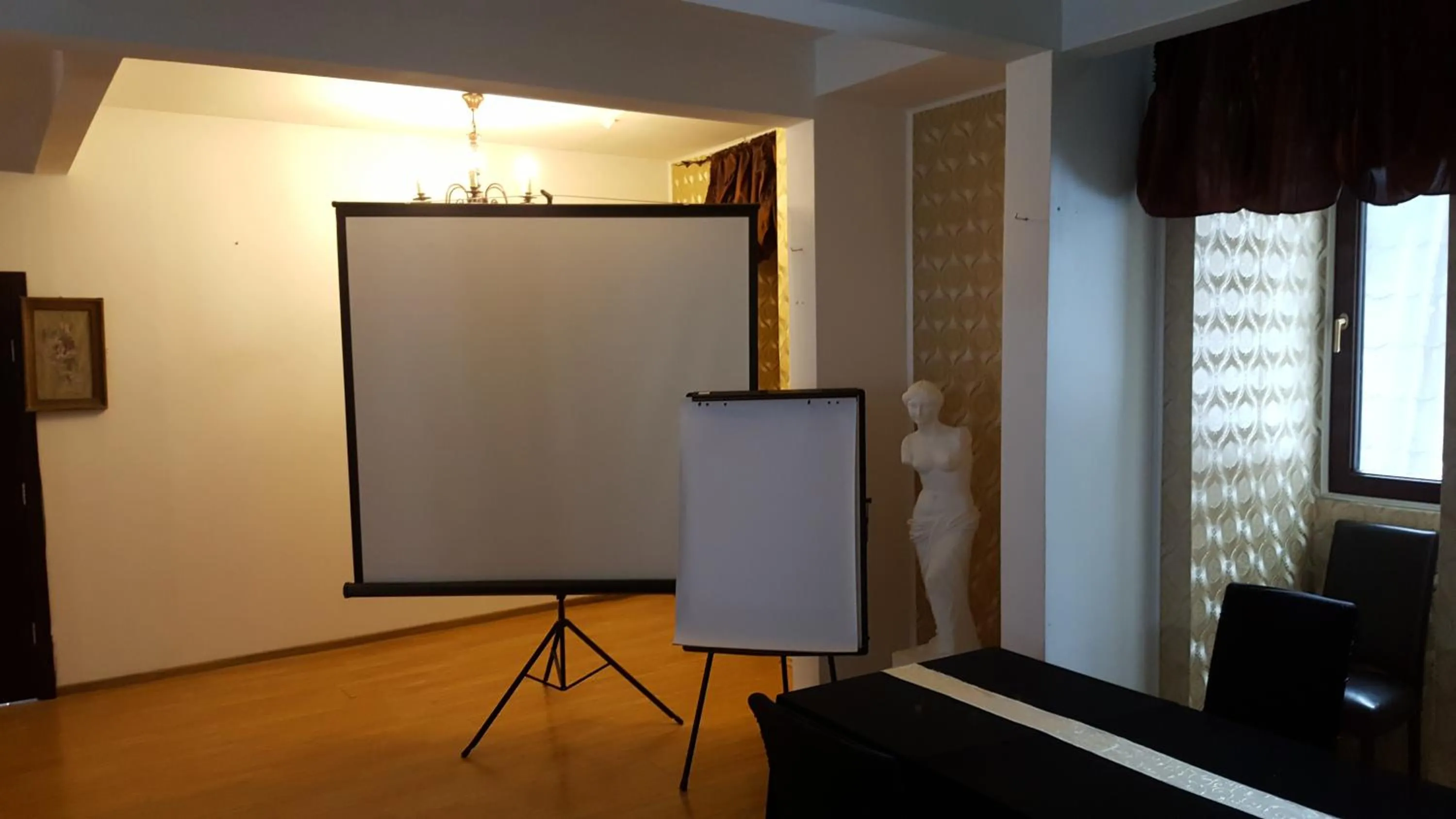 Meeting/conference room in Hotel Coroana Moldovei