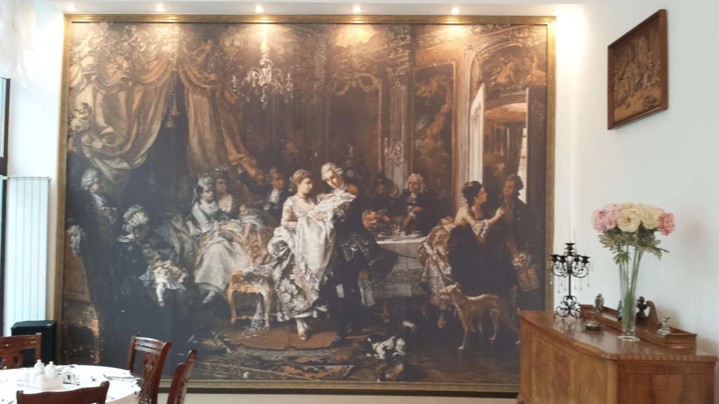 Restaurant/places to eat in Hotel Coroana Moldovei