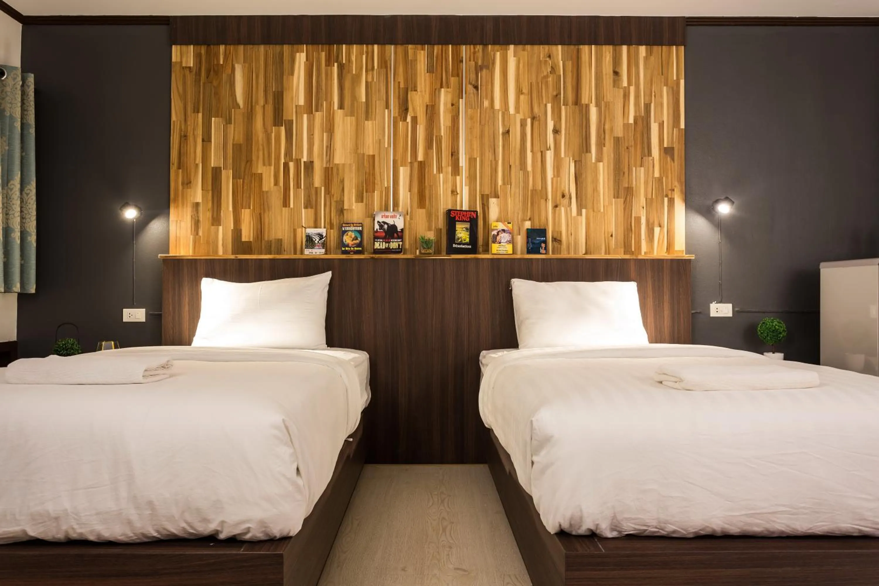 Bed in Phimai Paradise Boutique Hotel