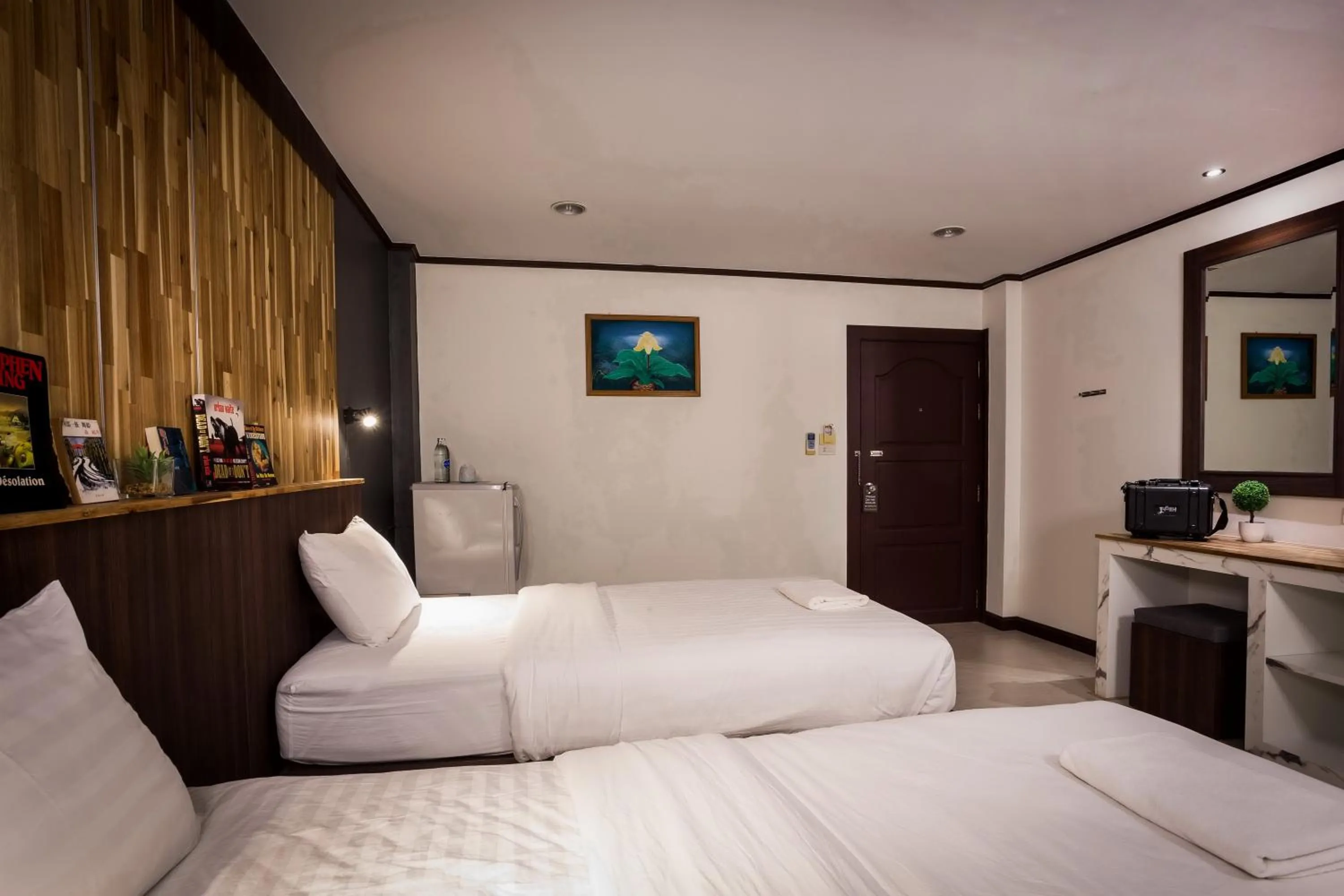 Bed in Phimai Paradise Boutique Hotel