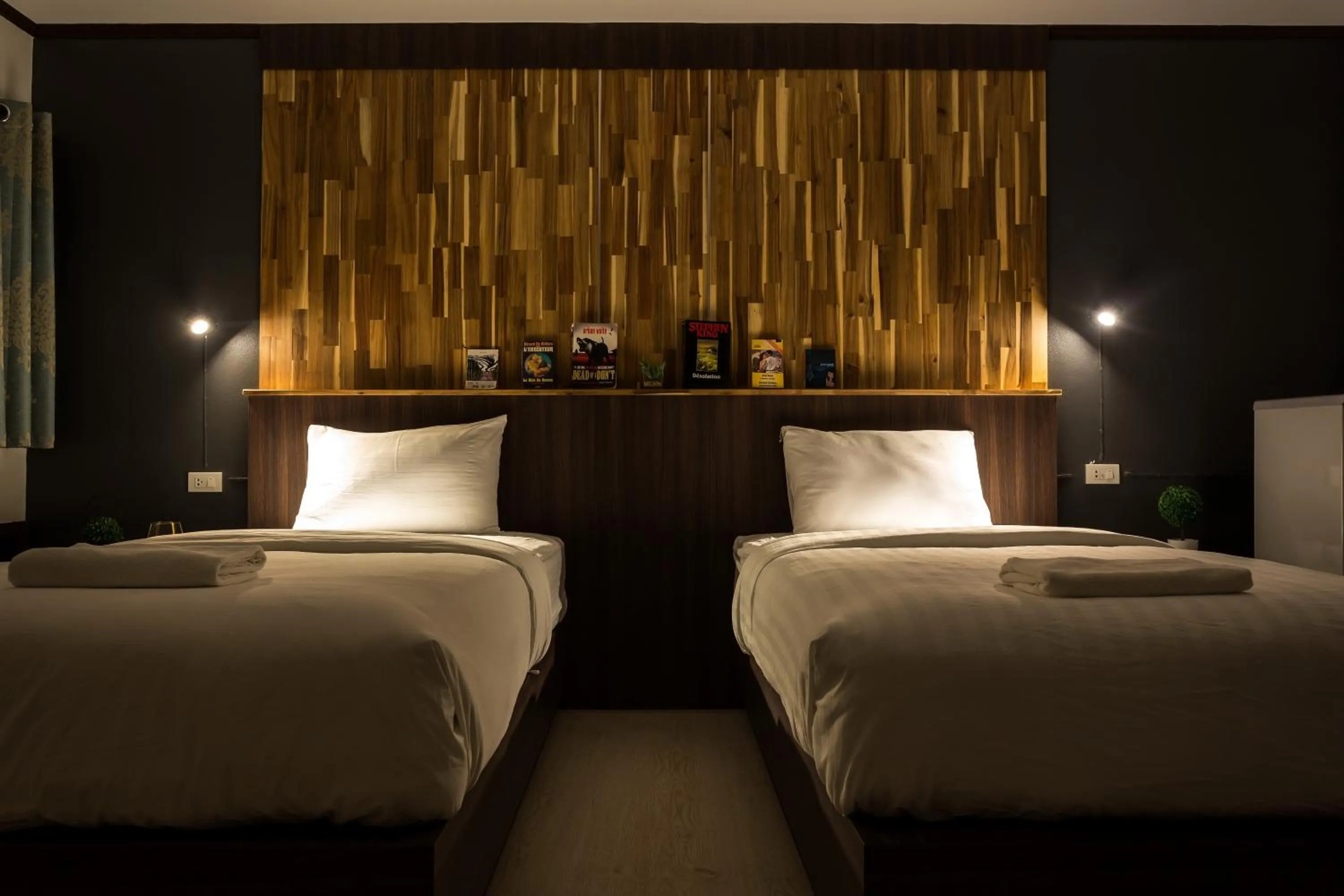 Bed in Phimai Paradise Boutique Hotel