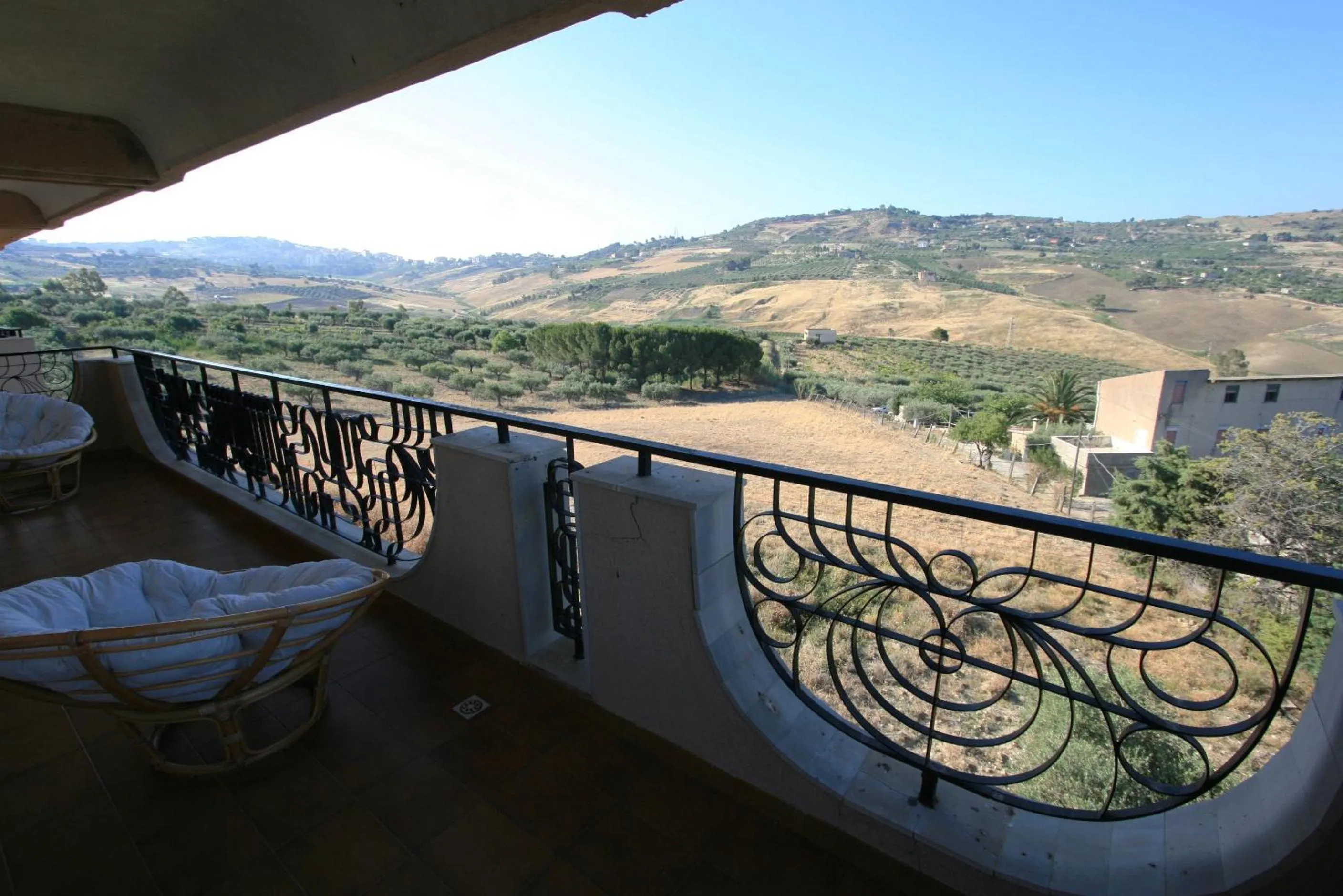Garden view in Villa Diana