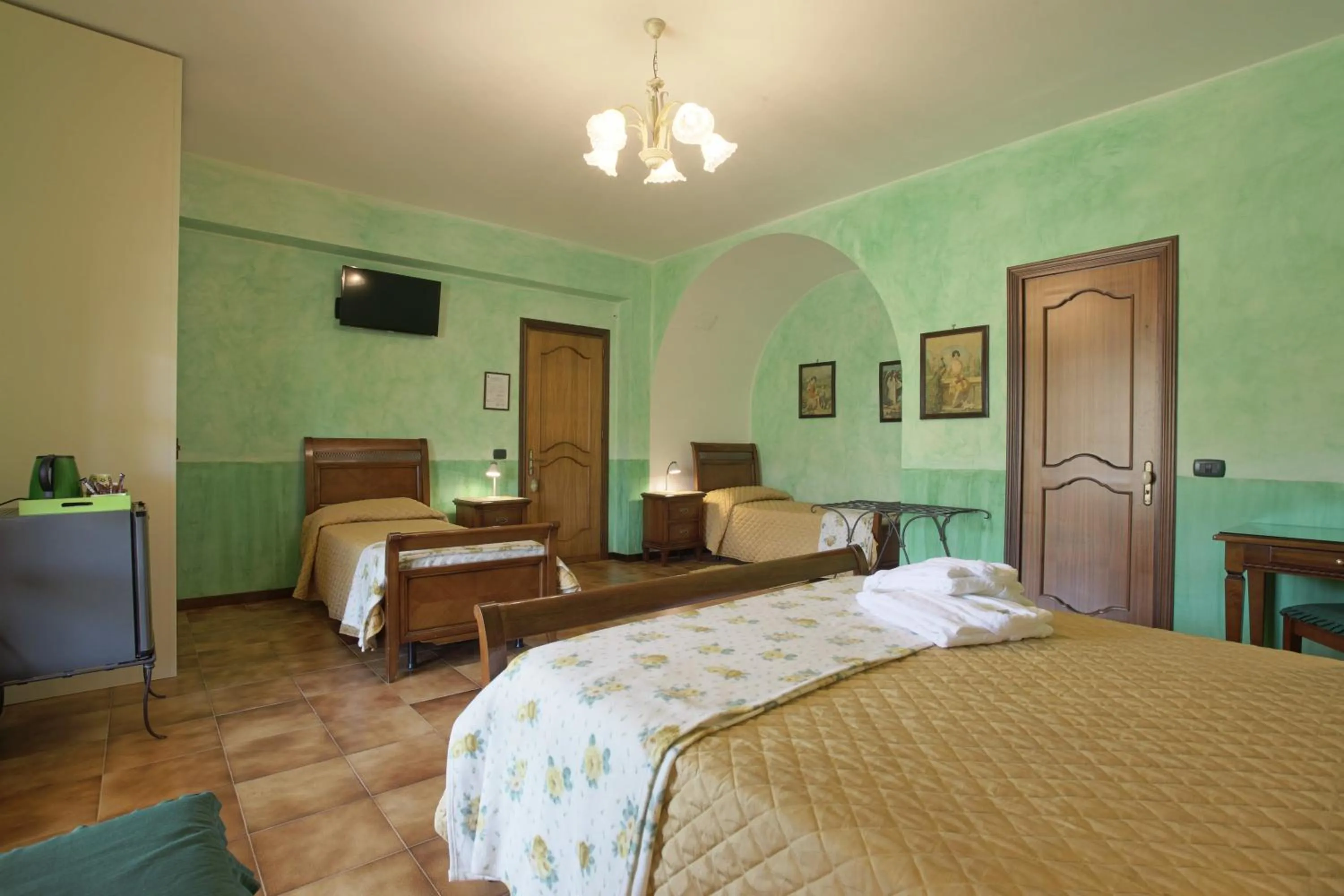 Photo of the whole room, Bed in Villa Diana