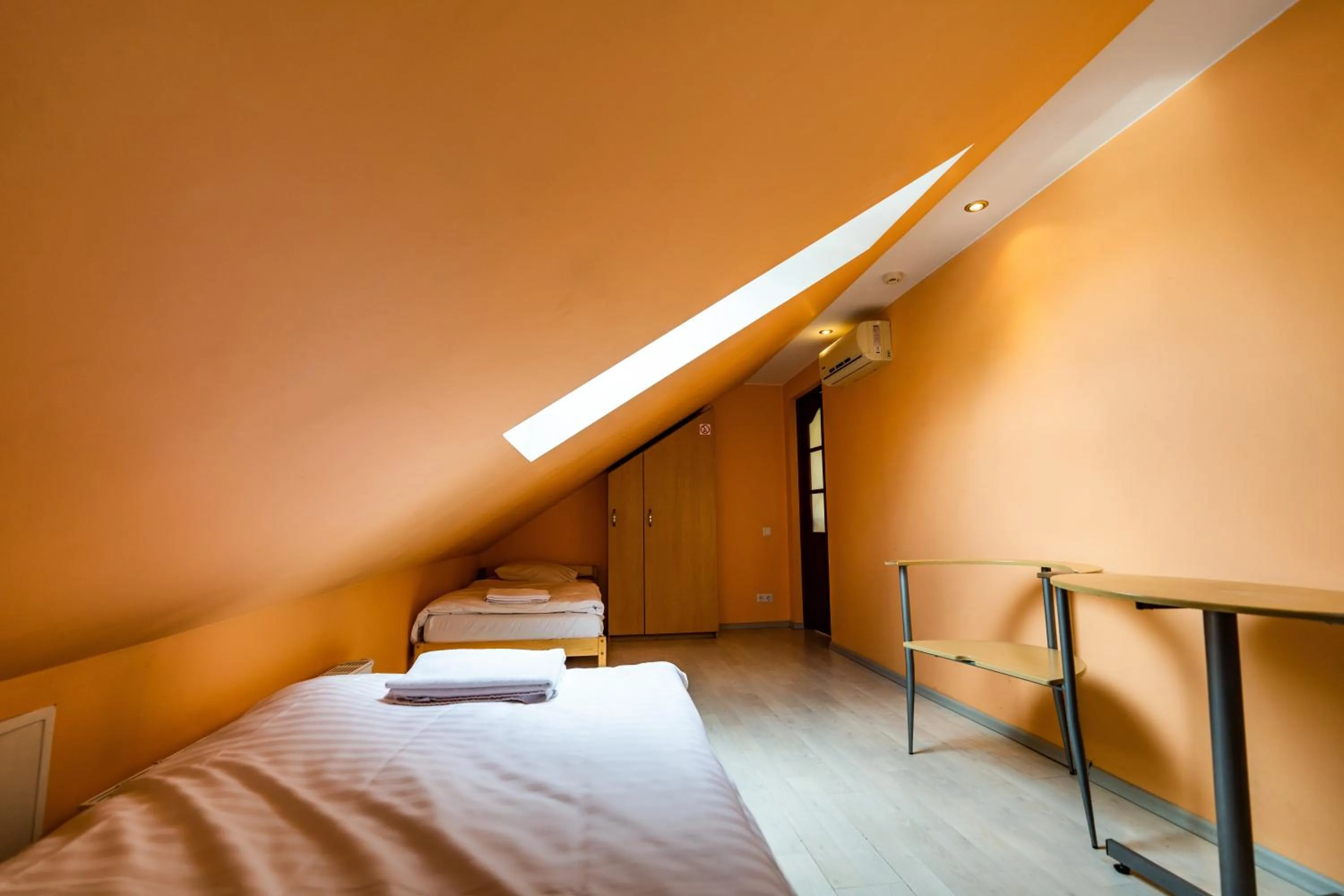 Bed in Klaipeda INN Private Parking and Kitchen