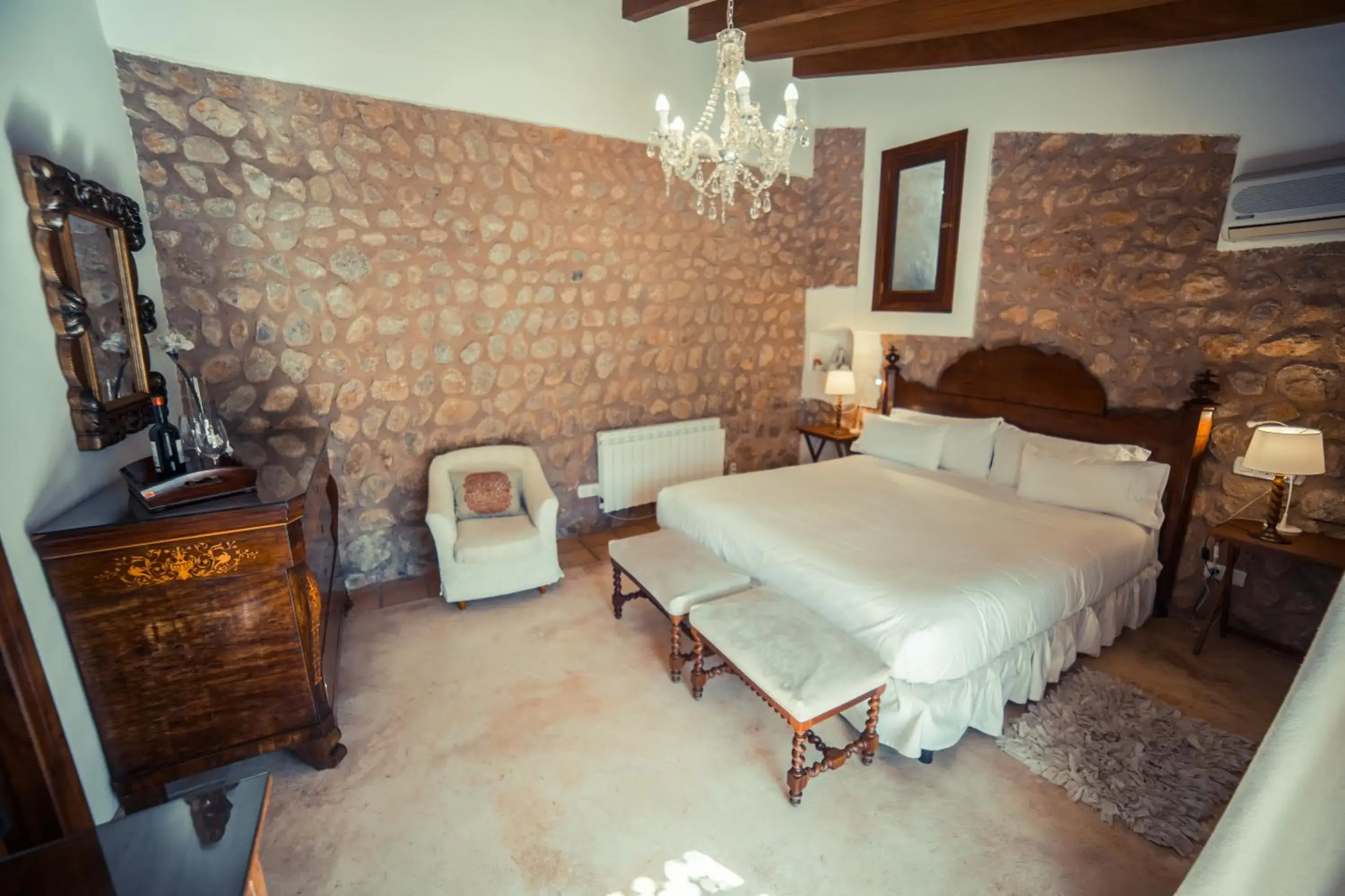 Double or Twin Room with Terrace in Finca Cas Sant Double or Twin Room with Terrace in Finca Cas Sant