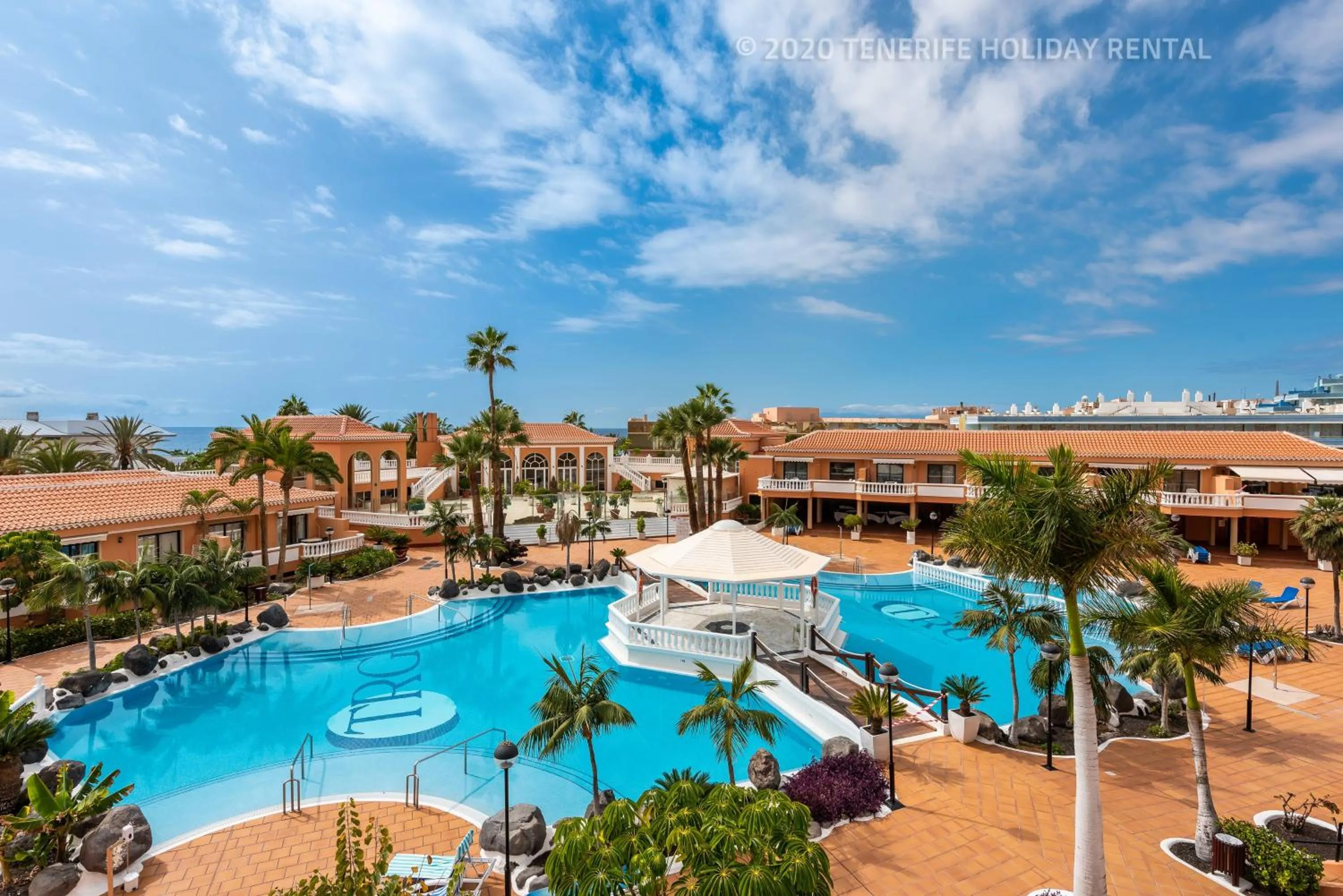 Pool view in Tenerife Royal Gardens - Viviendas Vacacionales