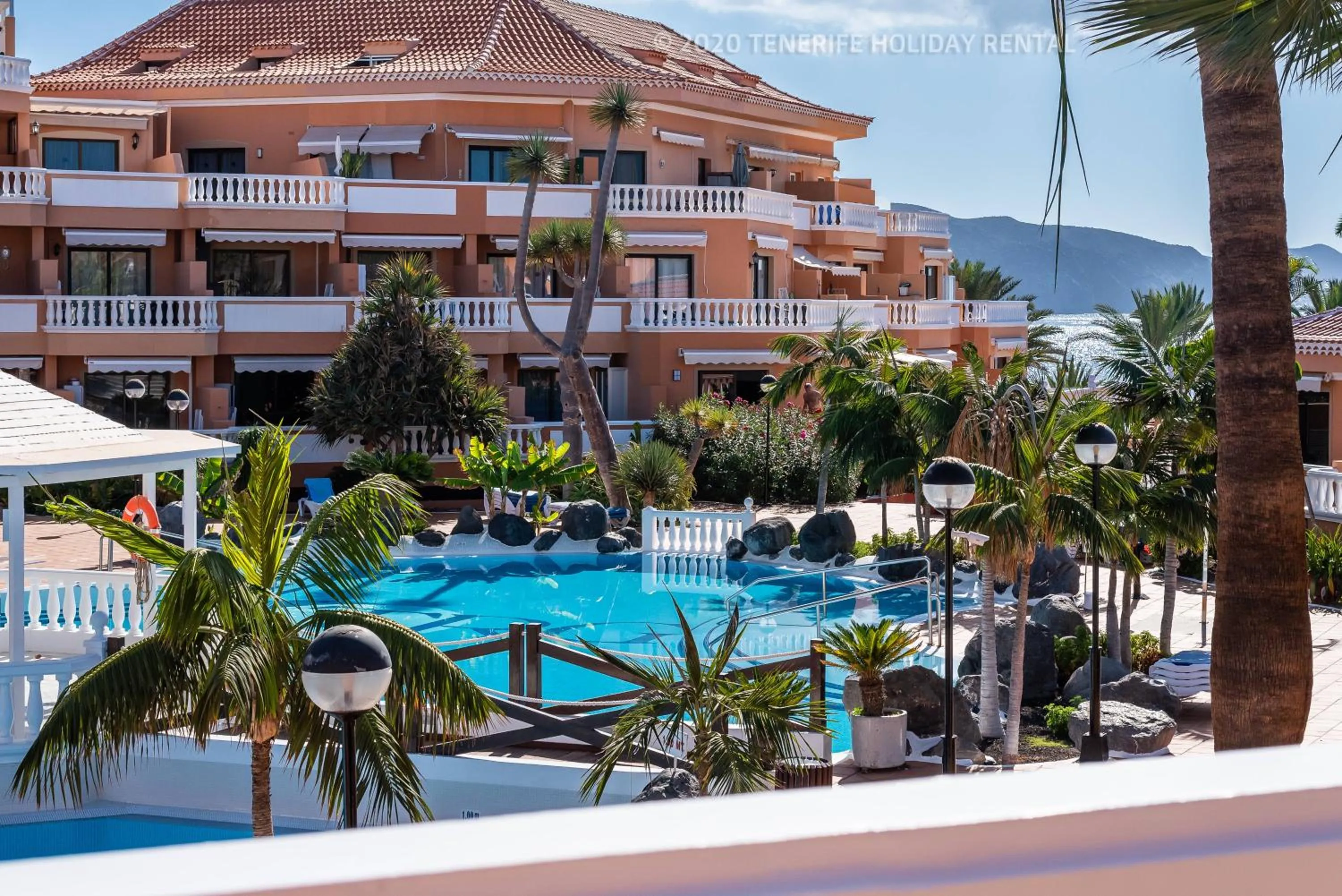 Pool view in Tenerife Royal Gardens - Viviendas Vacacionales