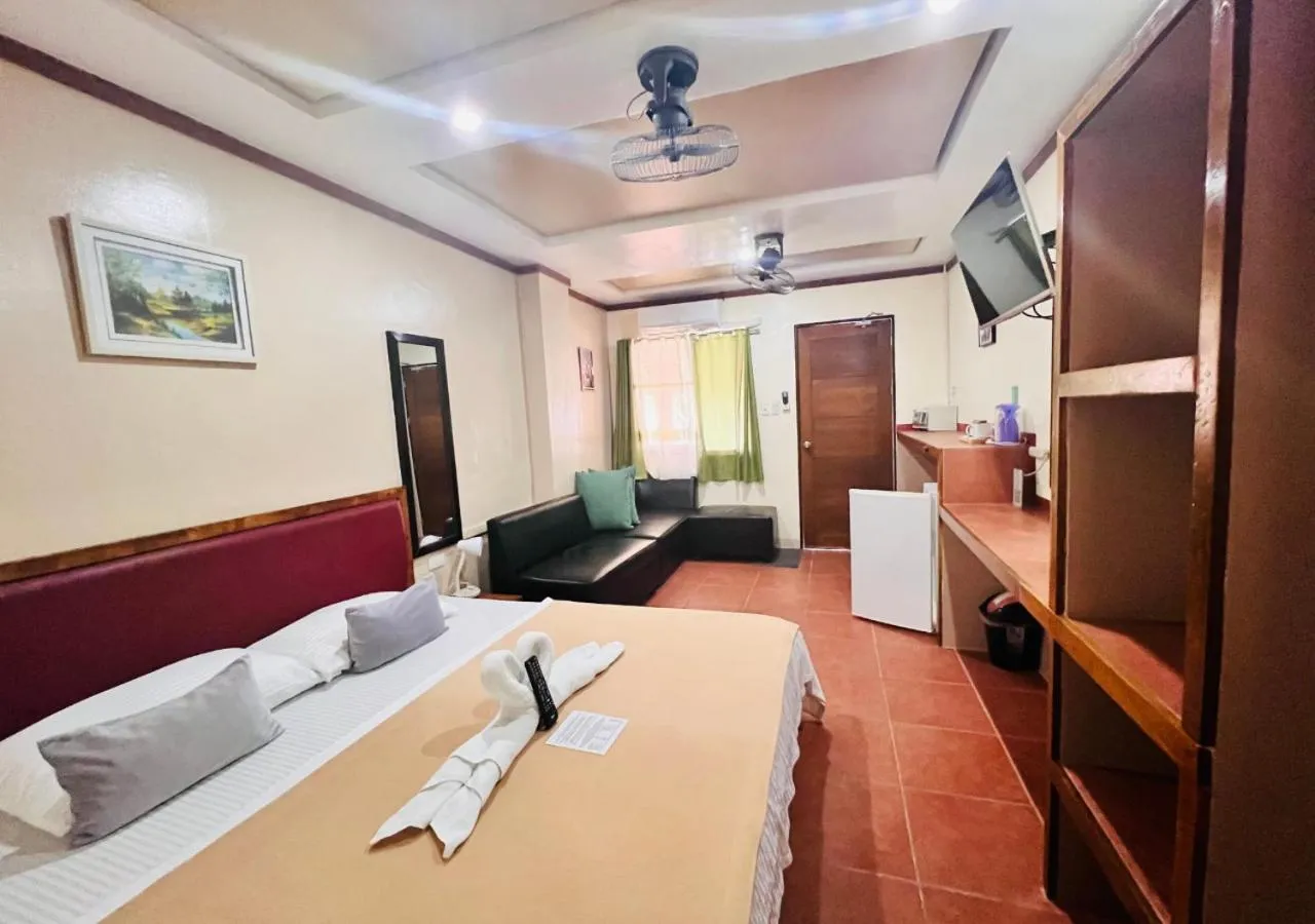 Floor plan, Bed in Badladz Beach and Dive Resort