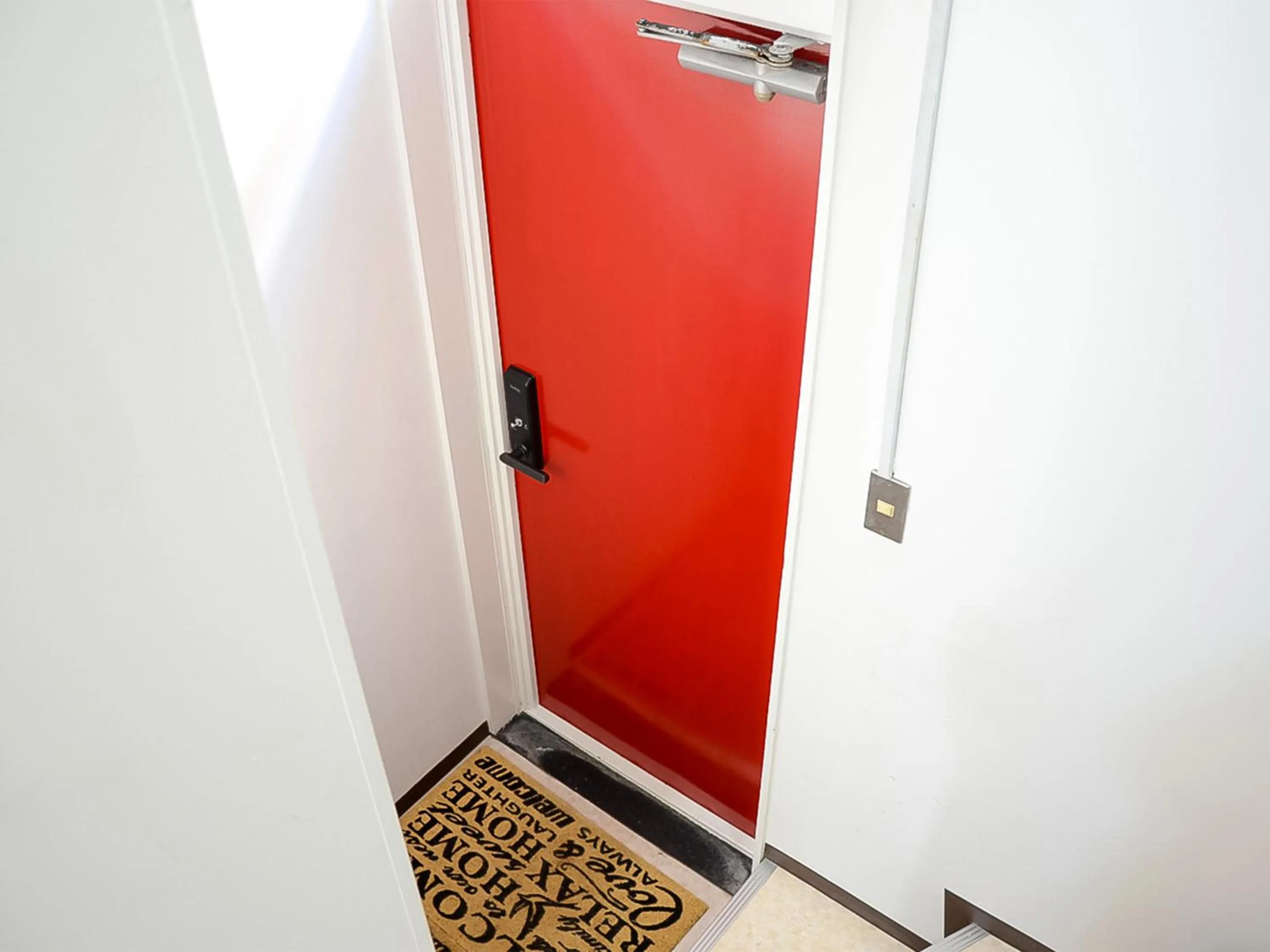 Facade/entrance in Calm house Beppumotomachi