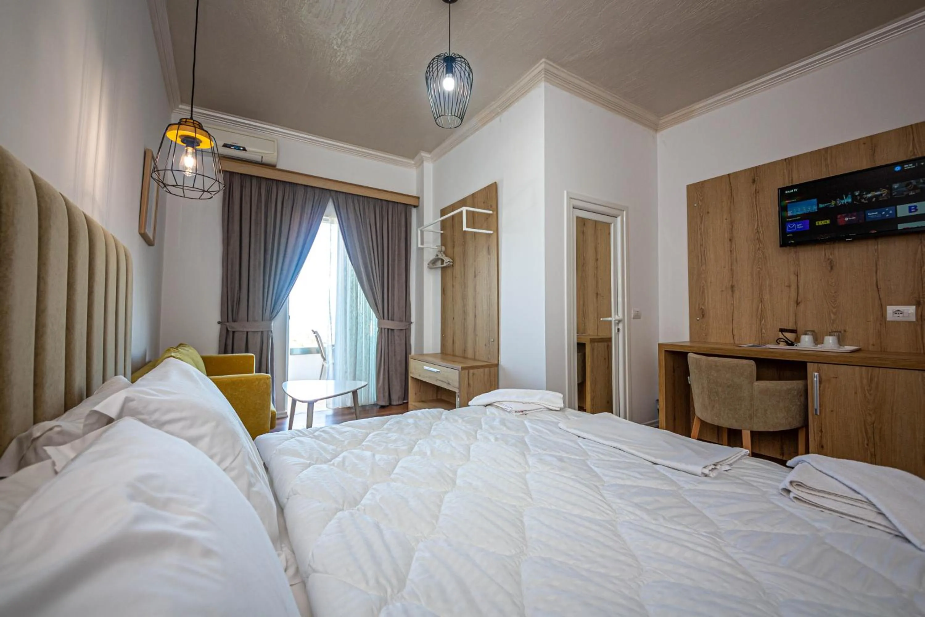 Bedroom, Bed in Hotel Murati