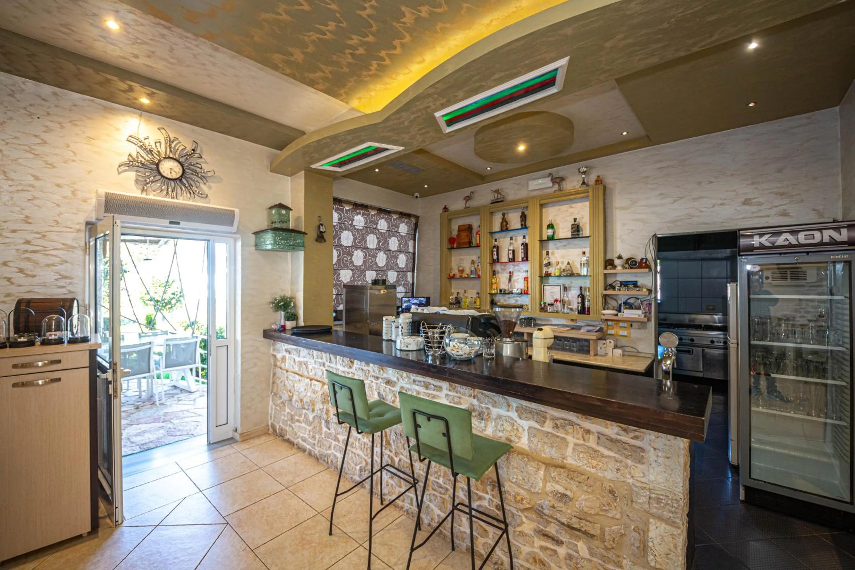 Lounge or bar in Hotel Murati