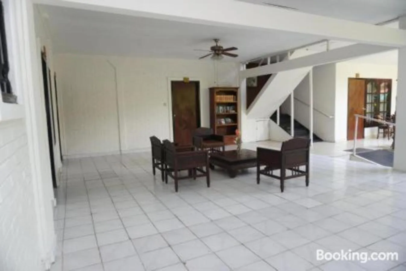 Area and facilities in Sarinande Hotel