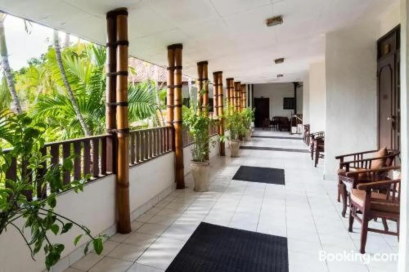 Patio in Sarinande Hotel