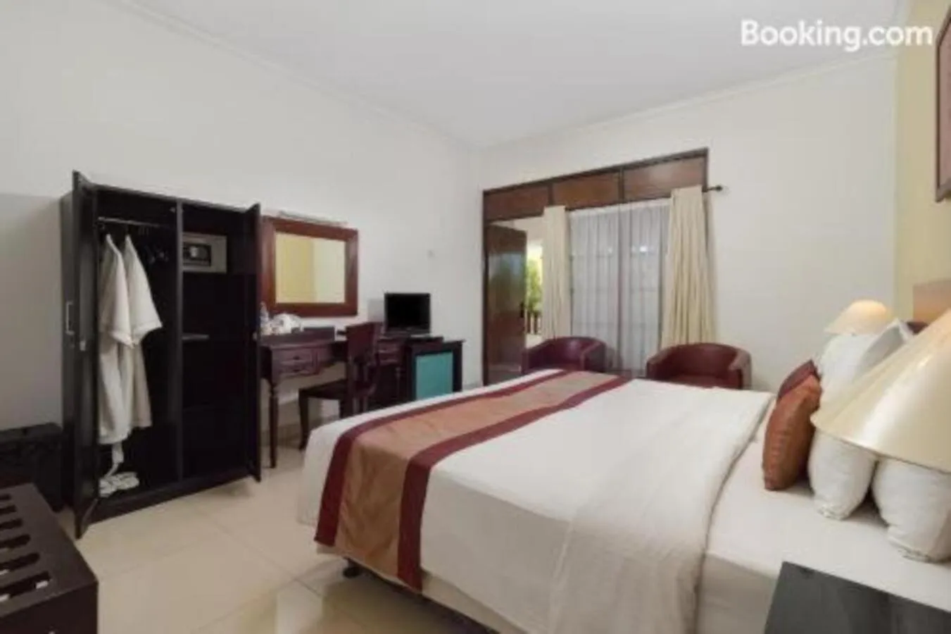 Bedroom, Bed in Sarinande Hotel