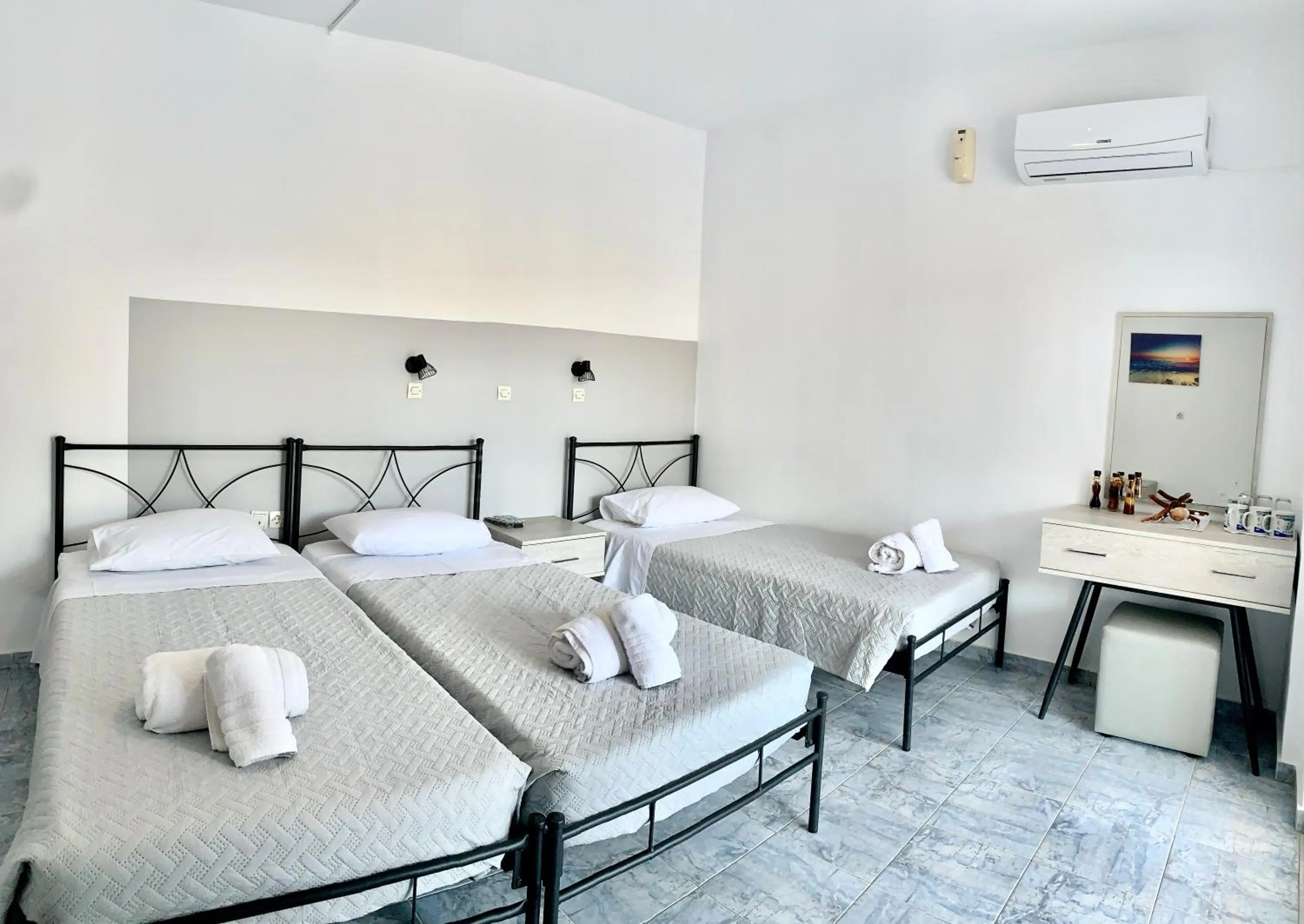 Kedros Rooms