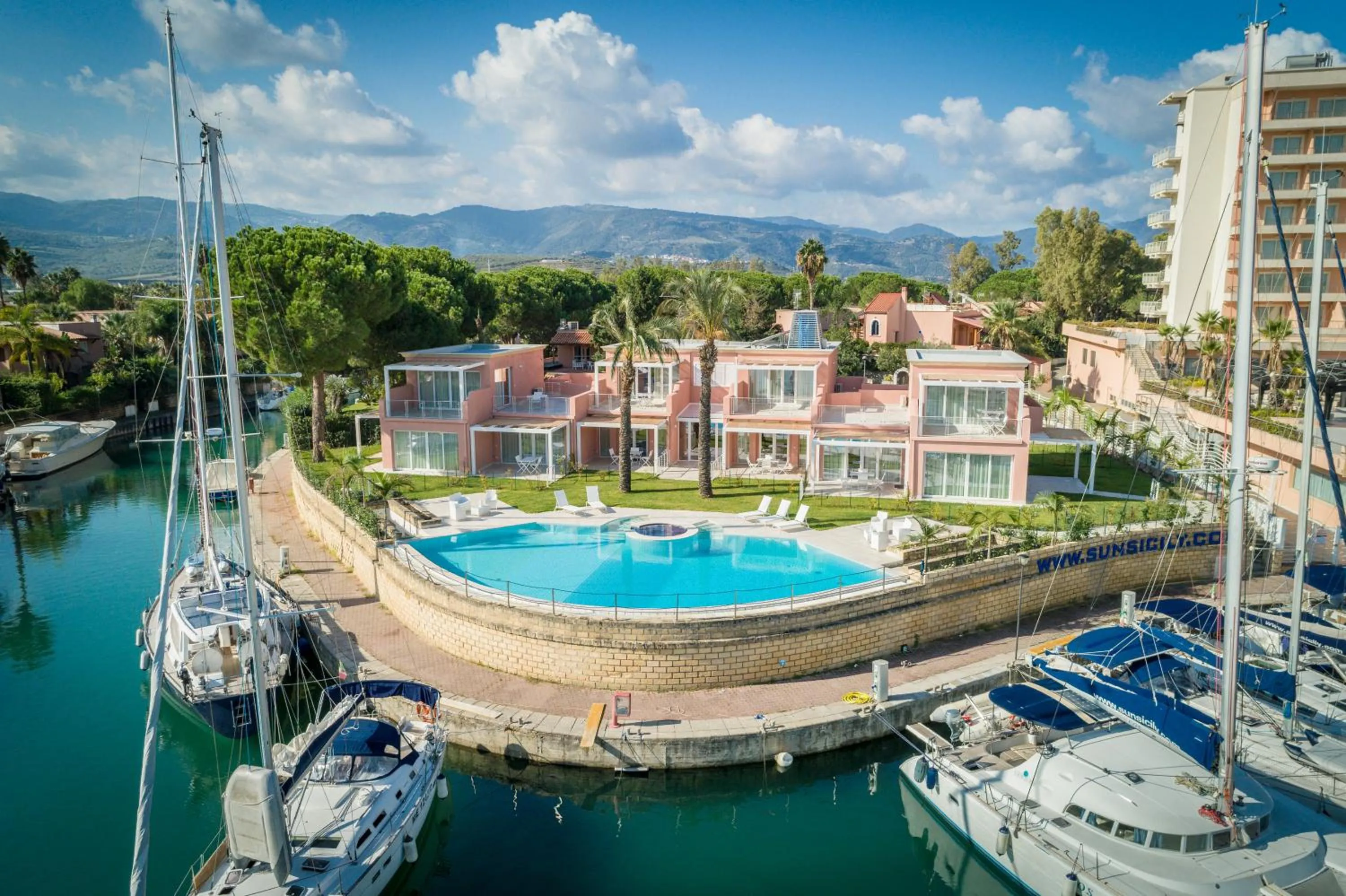 Residence Delfino, Portorosa