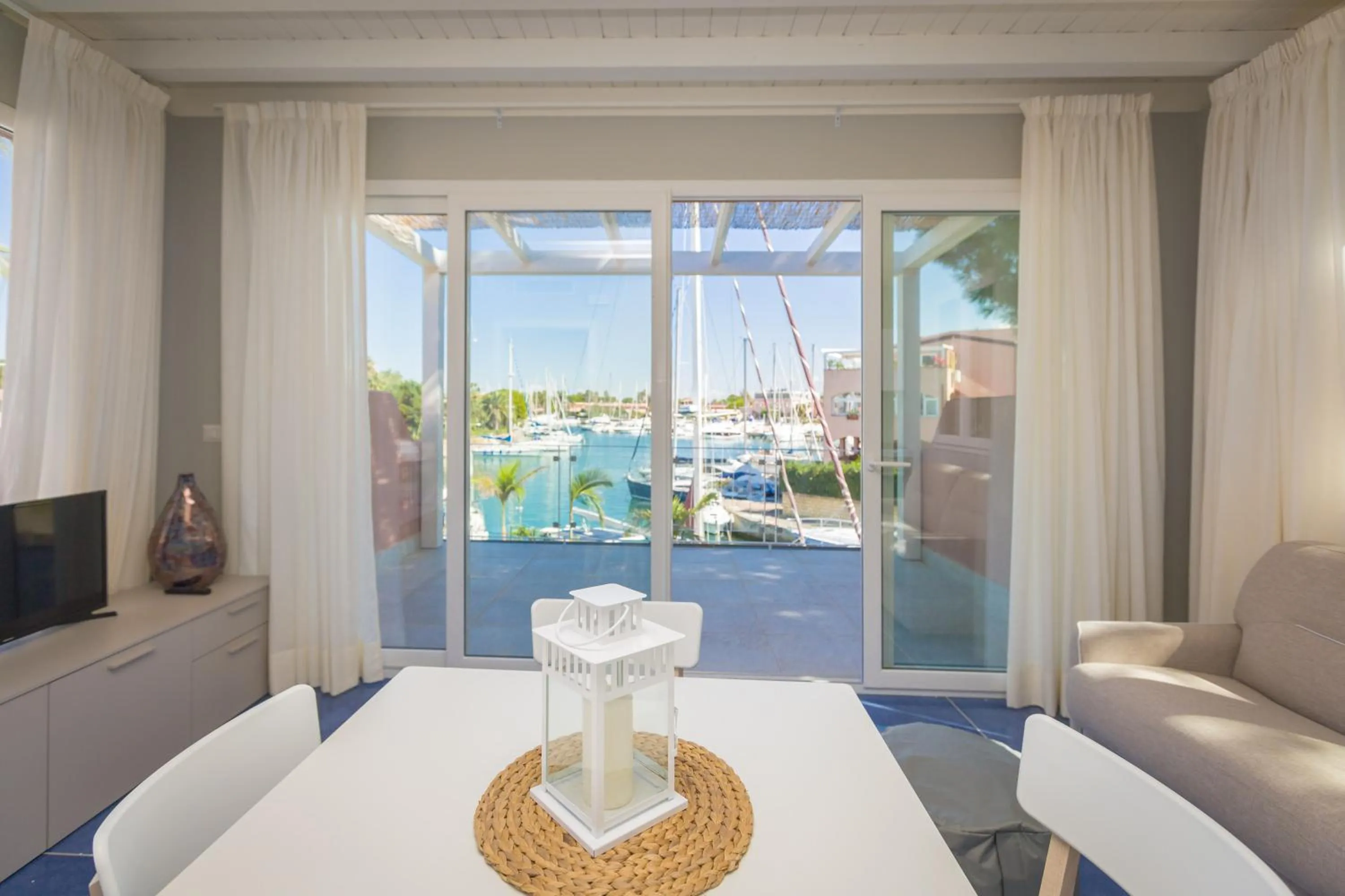 Residence Delfino, Portorosa