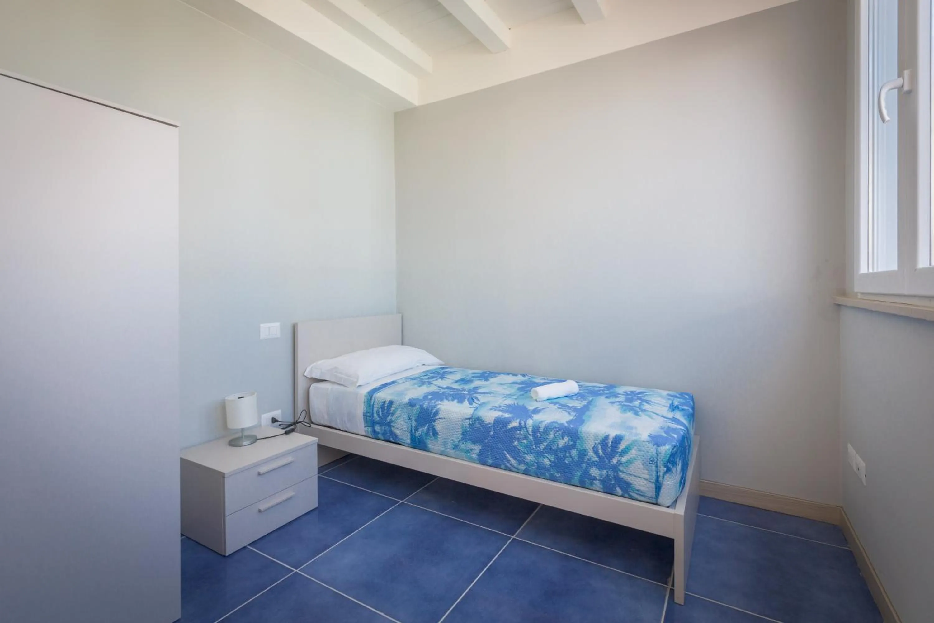 Bed in Residence Delfino, Portorosa