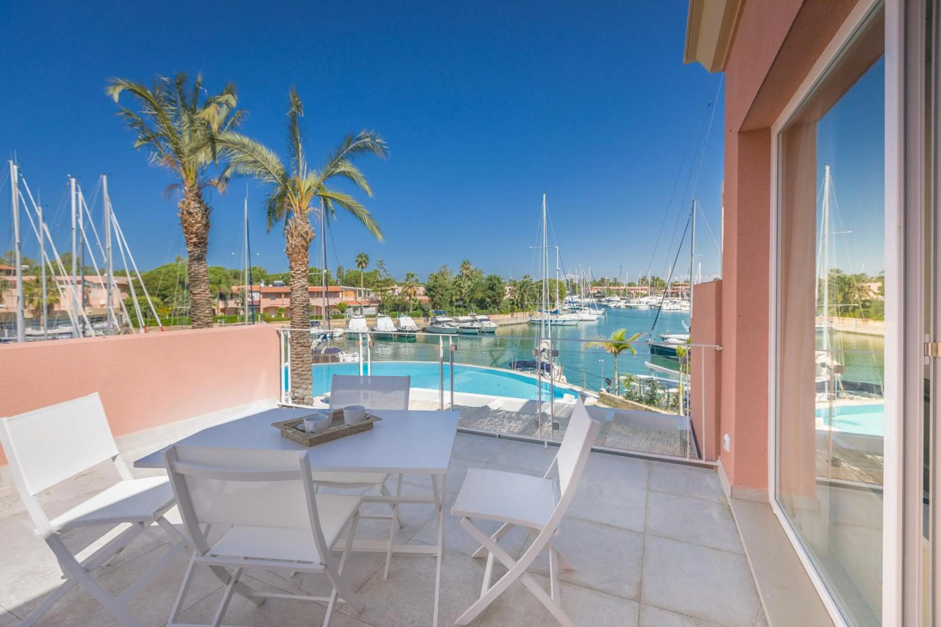 Residence Delfino, Portorosa