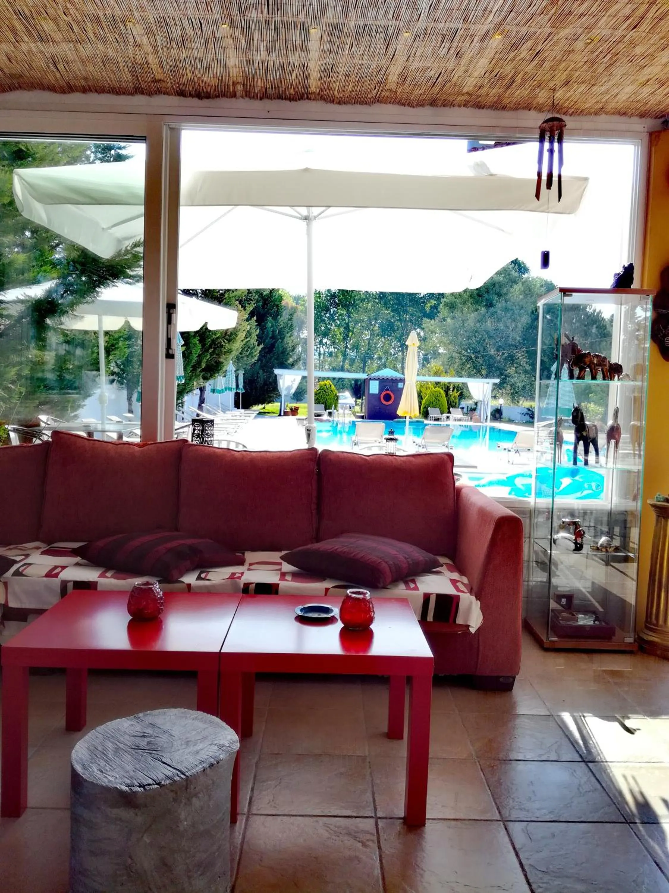 Lounge or bar in Sausan Hotel