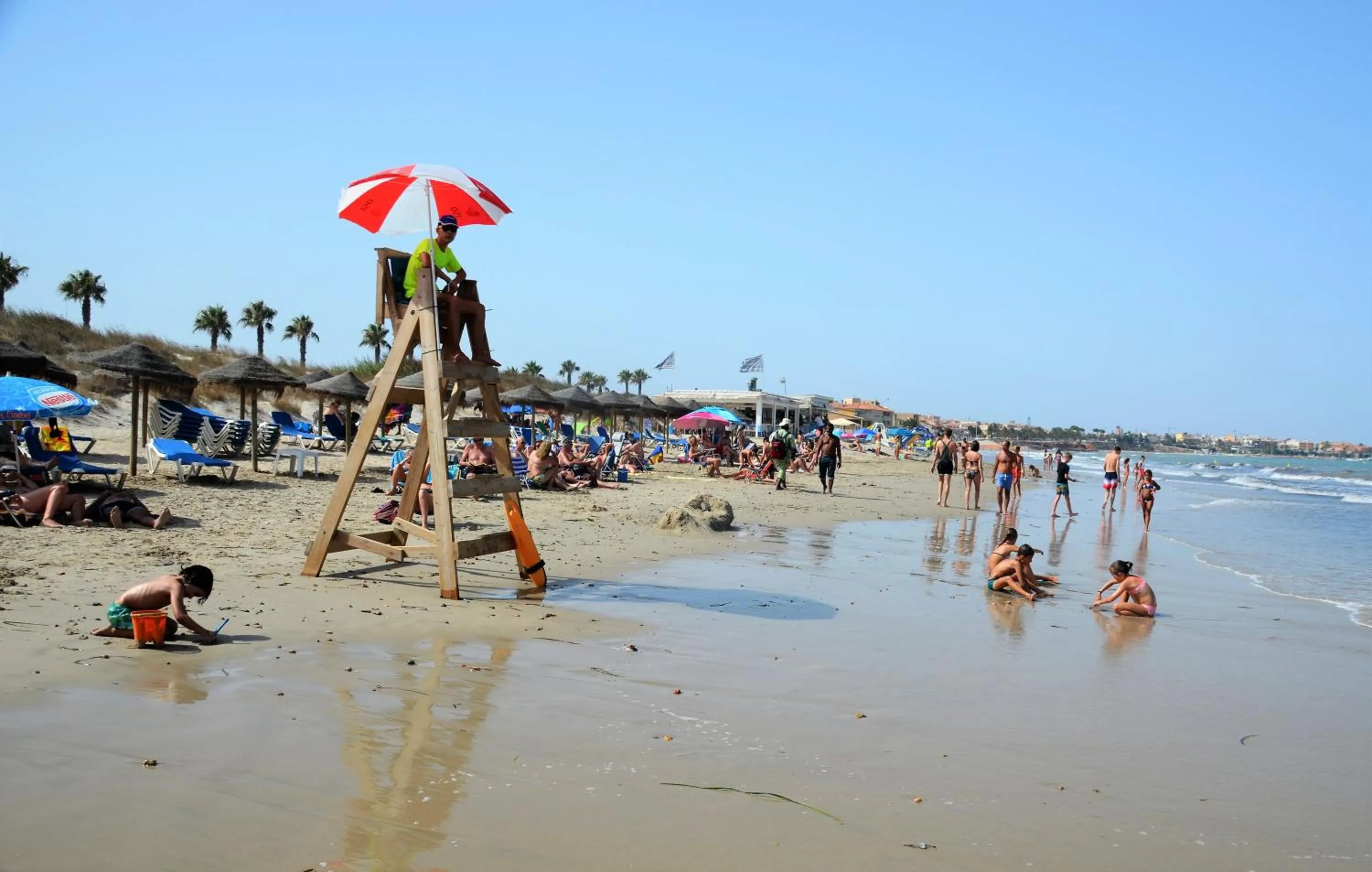 People in Higuericas Beach Apartment