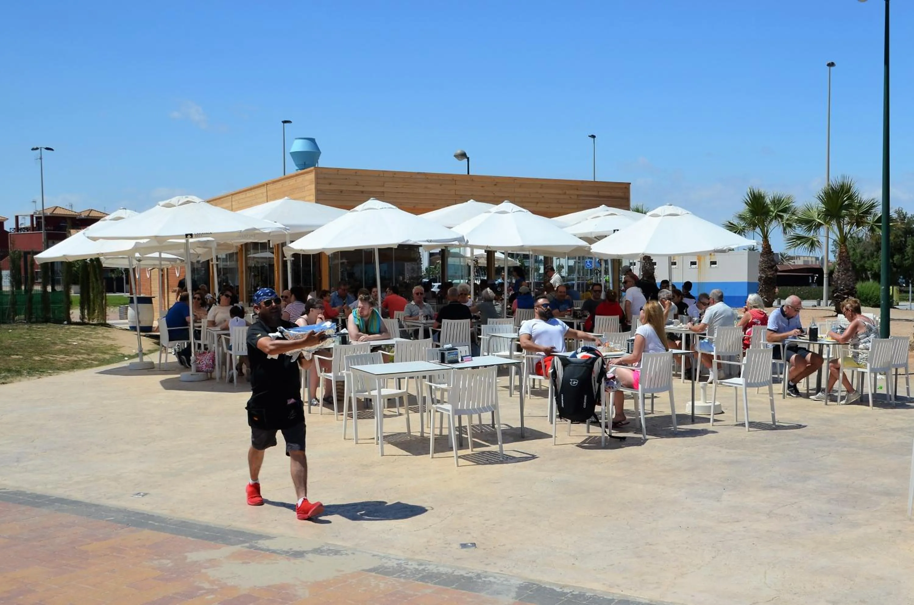 Restaurant/places to eat in Higuericas Beach Apartment