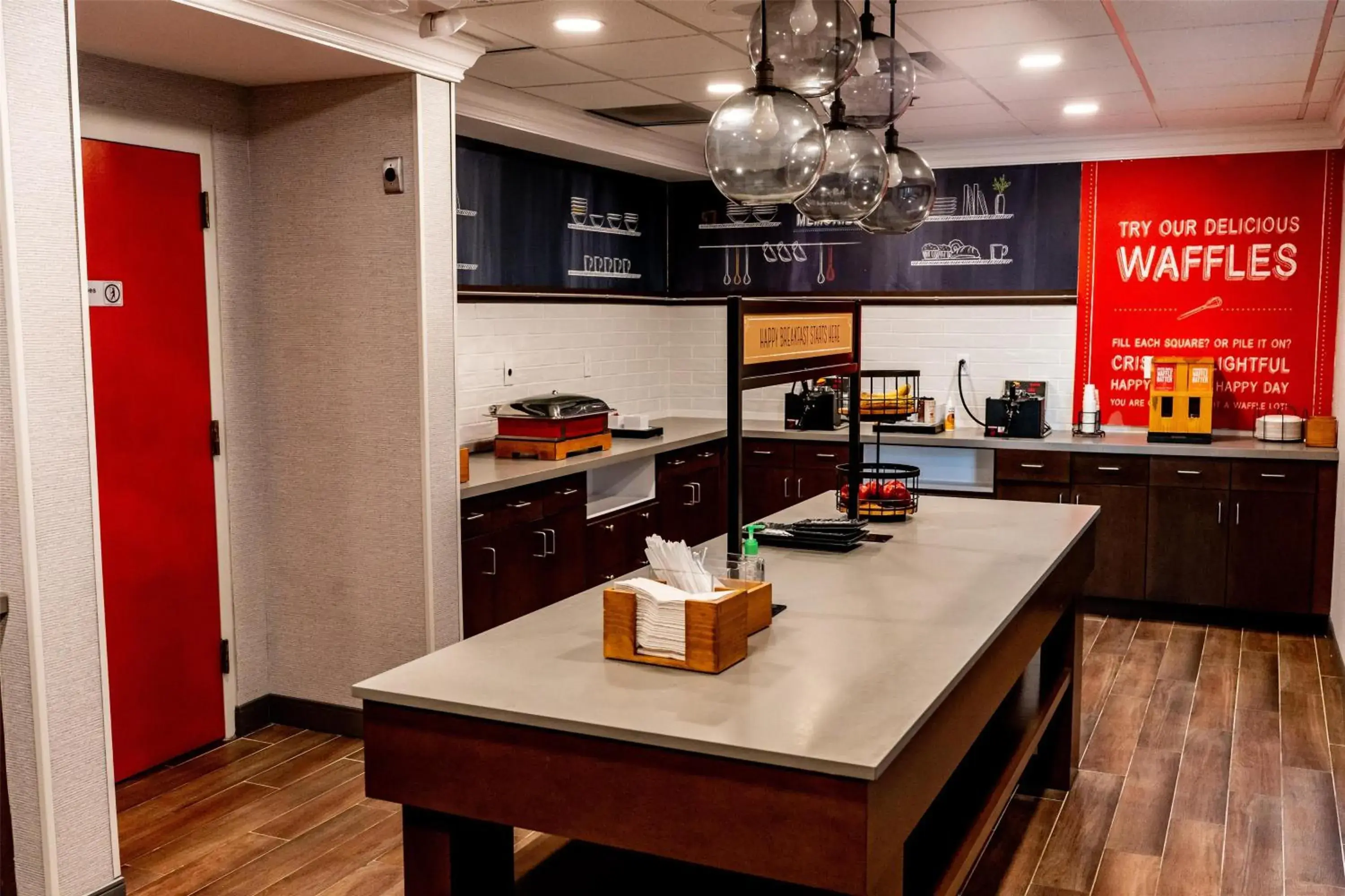 Breakfast in Hampton Inn & Suites Leesburg Breakfast in Hampton Inn & Suites Leesburg