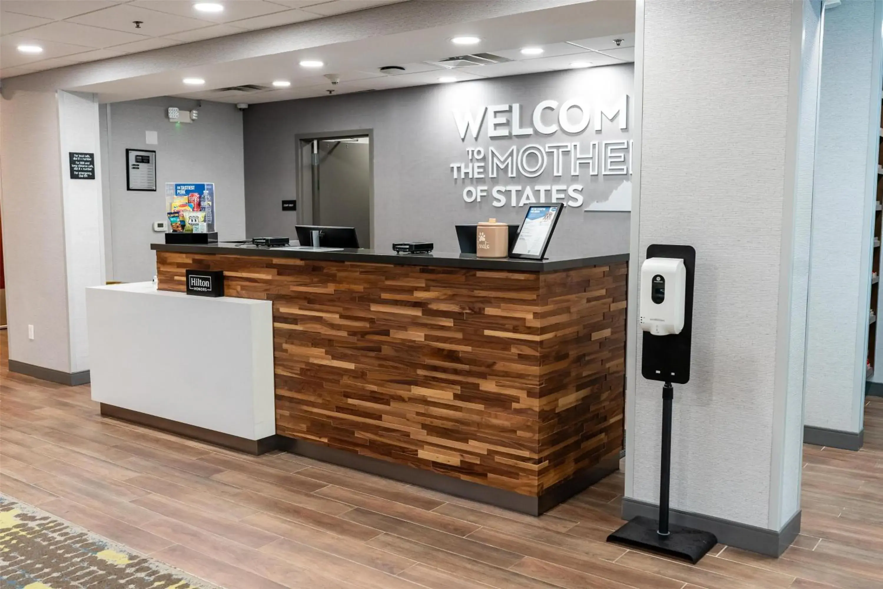 Lobby or reception in Hampton Inn & Suites Leesburg Lobby or reception in Hampton Inn & Suites Leesburg