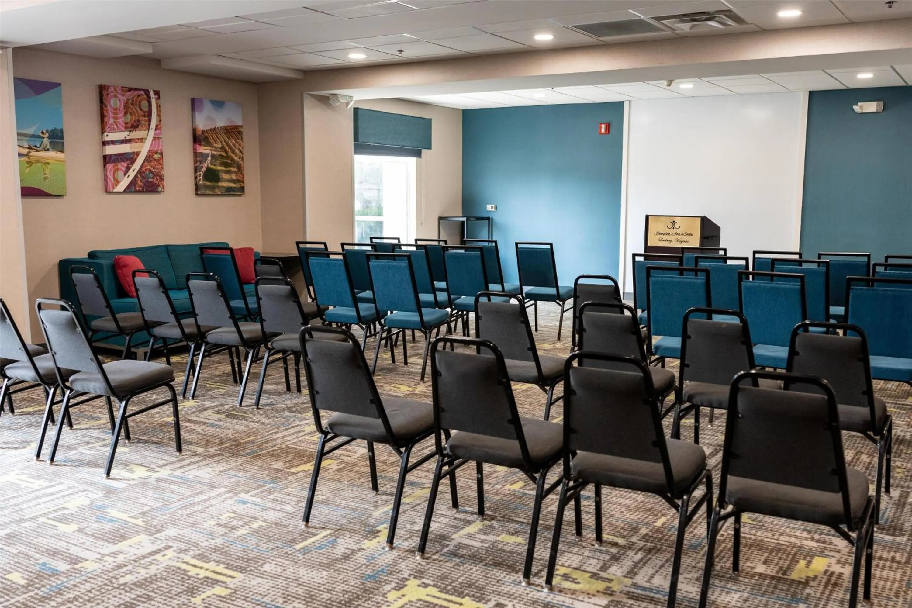 Meeting/conference room in Hampton Inn & Suites Leesburg