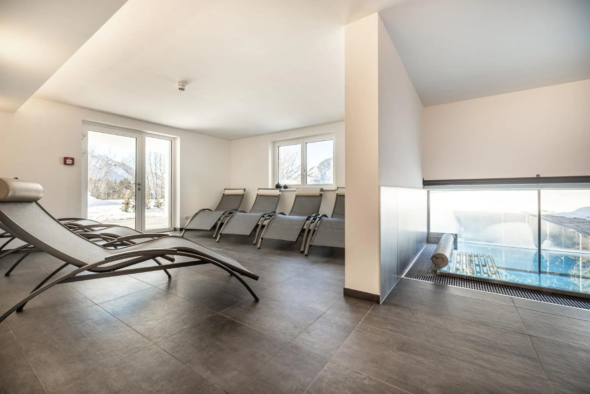 Swimming pool in Der Alpenblick