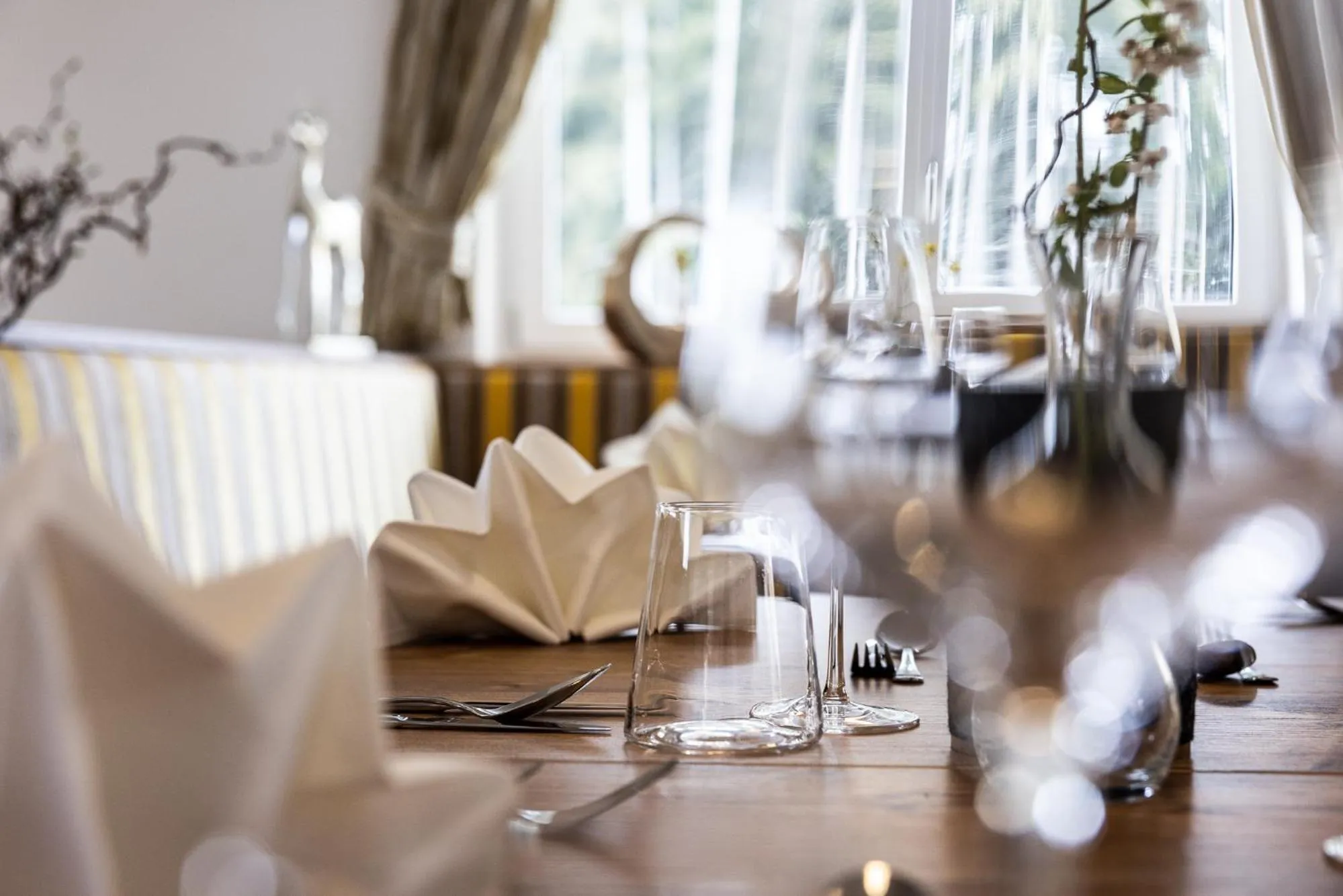 Restaurant/places to eat in Der Alpenblick