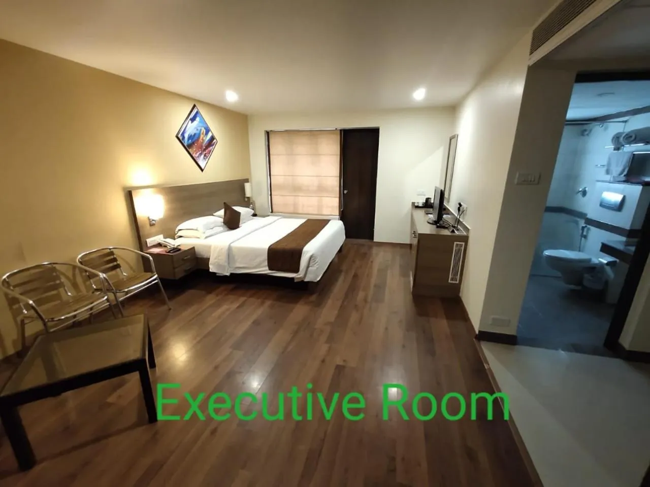 Photo of the whole room, Bed in Arpanaa Hotel