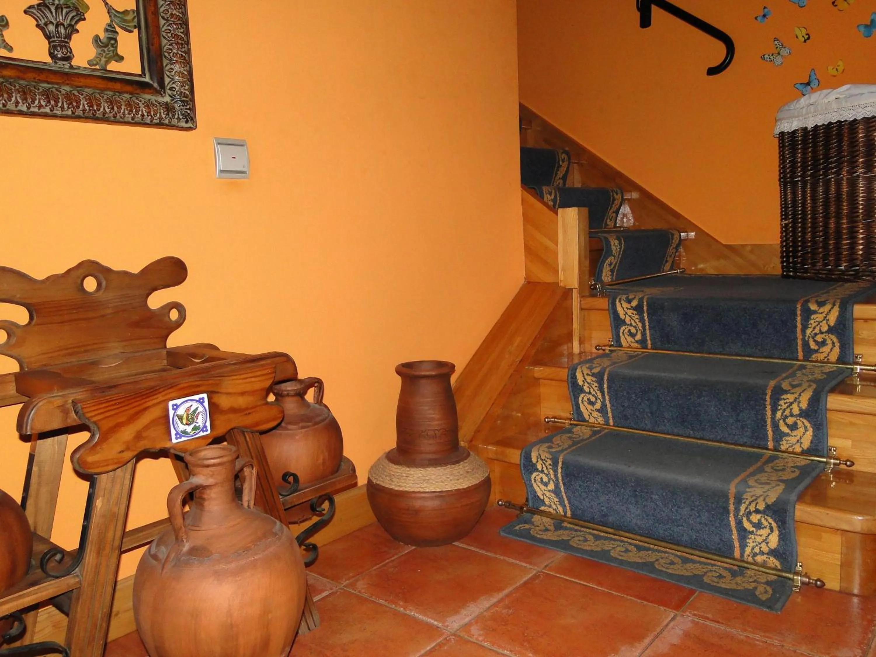 Decorative detail in Posada La Mies