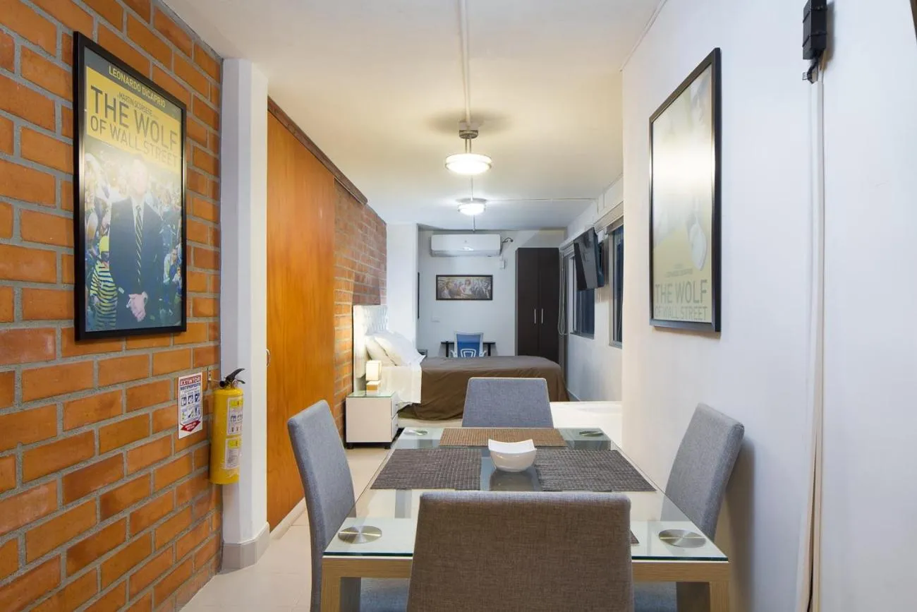 Studios Exito
