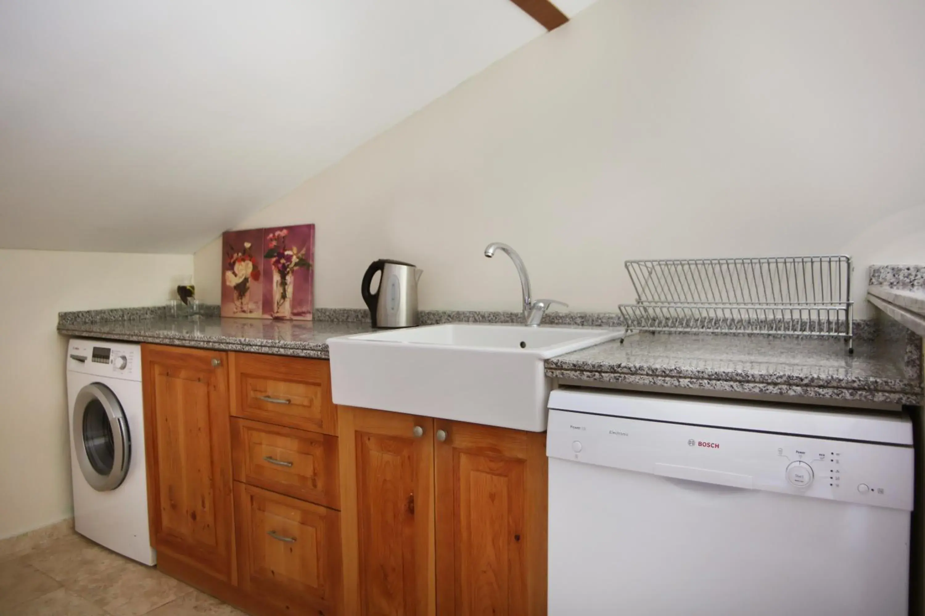 Kitchen or kitchenette in Saylam Suites Kitchen or kitchenette in Saylam Suites