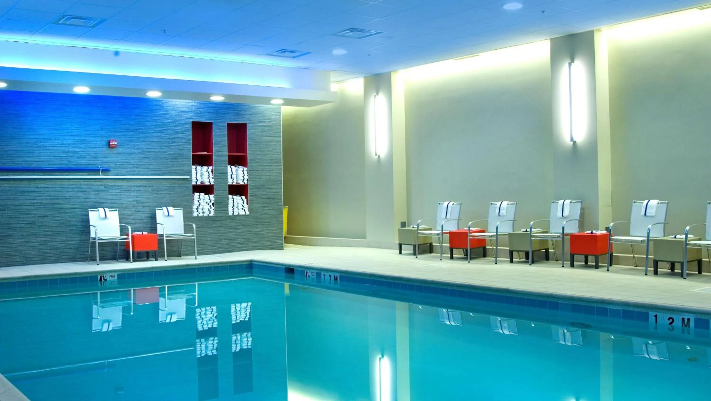 Pool view in Embassy Suites by Hilton Alexandria Old Town