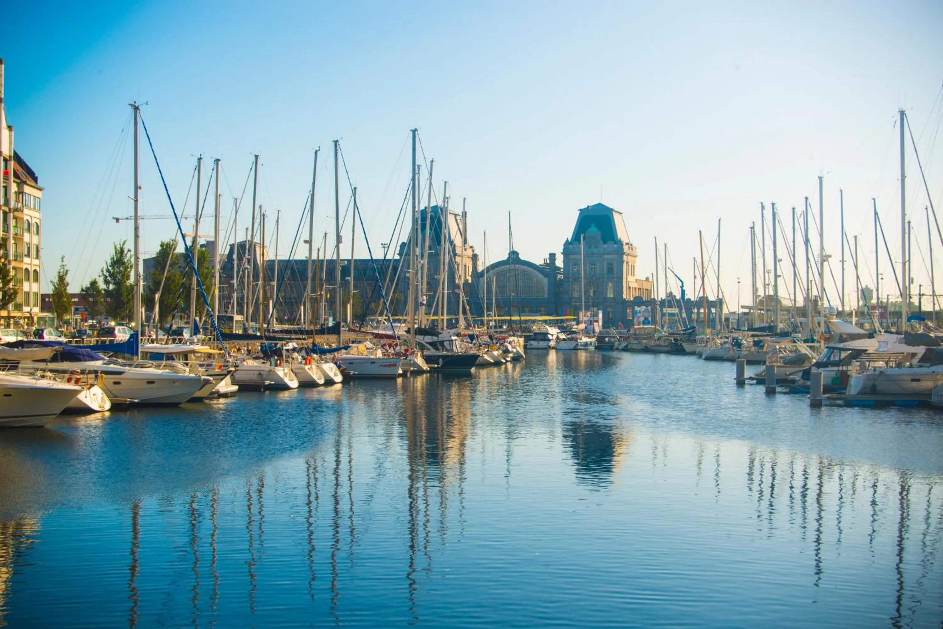 Nearby landmark in Hotel Cardiff
