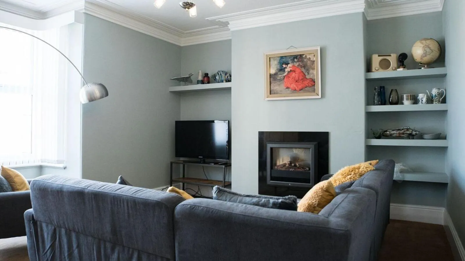 Communal lounge/ TV room in Kittiwake Number 4 - Town Centre & Spacious