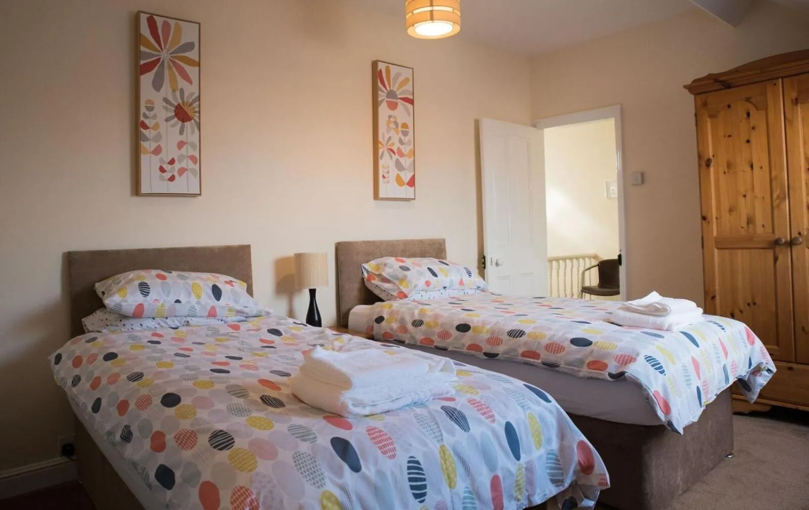 Bed in Kittiwake Number 4 - Town Centre & Spacious