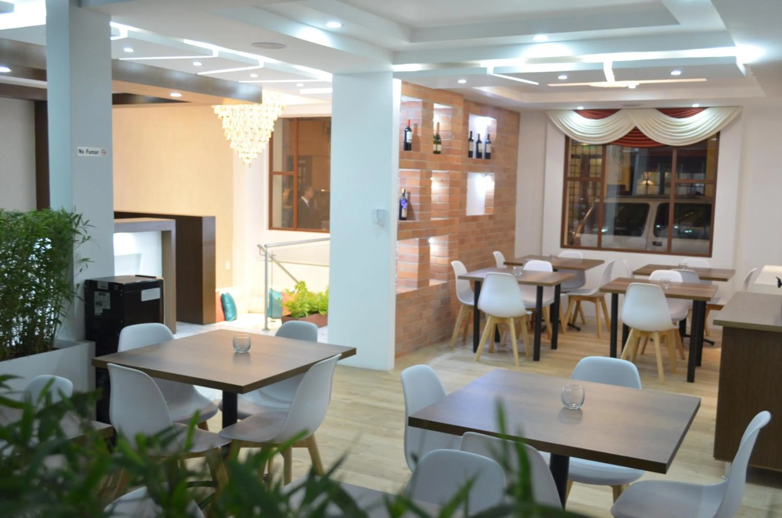 Lounge or bar in Hotel Gran Mariscal Quito