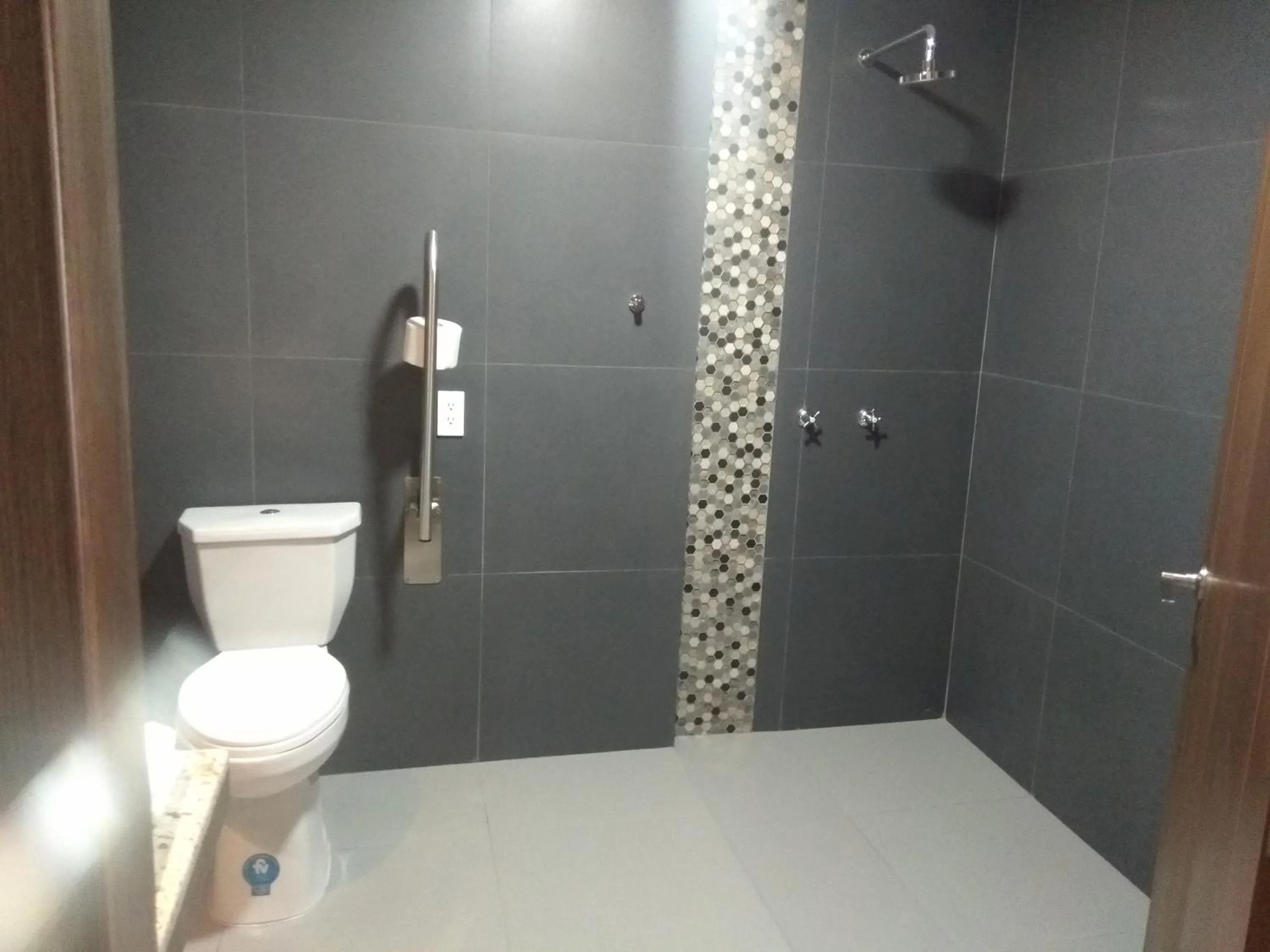 Bathroom in Hotel Gran Mariscal Quito