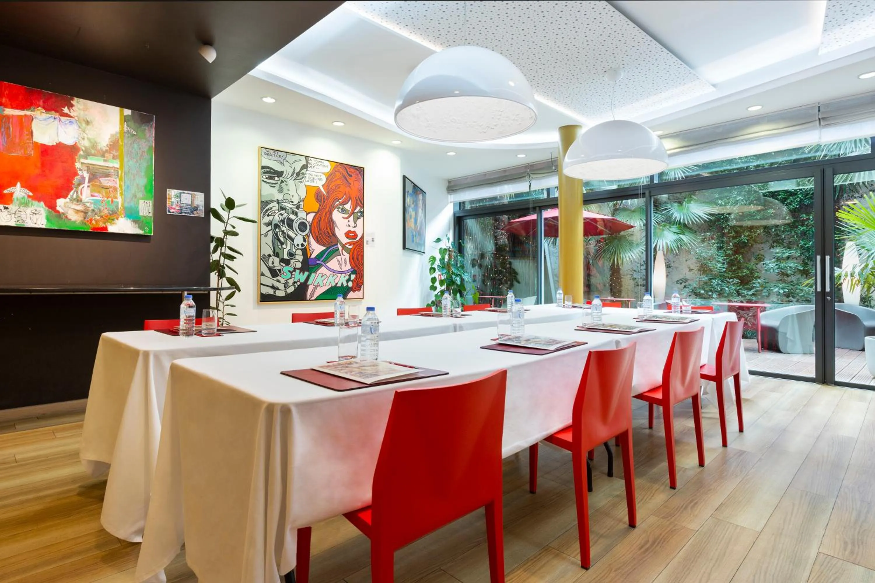 Meeting/conference room in Hôtel Hor Europe